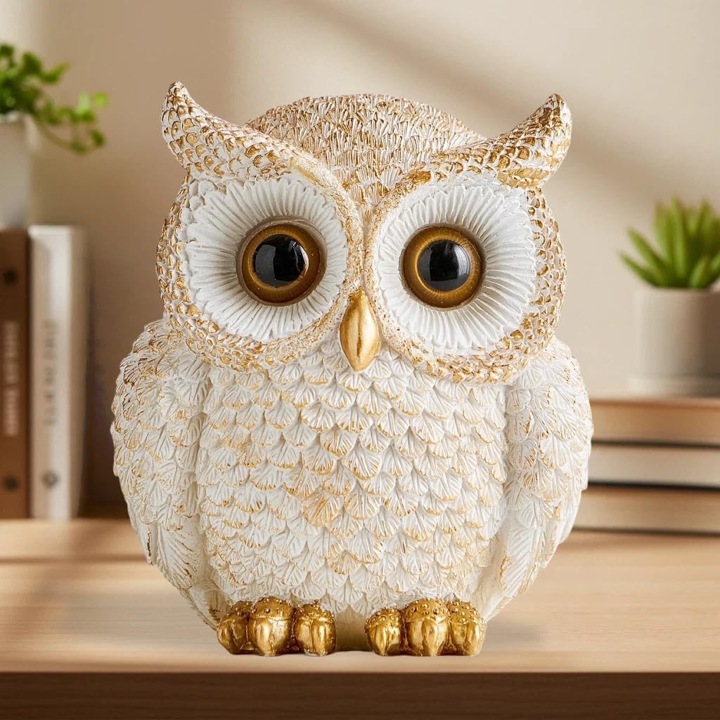 Cute Owl Statue for Garden Decor: Whimsical Resin Figurine Shelf Accents for Bird Lovers