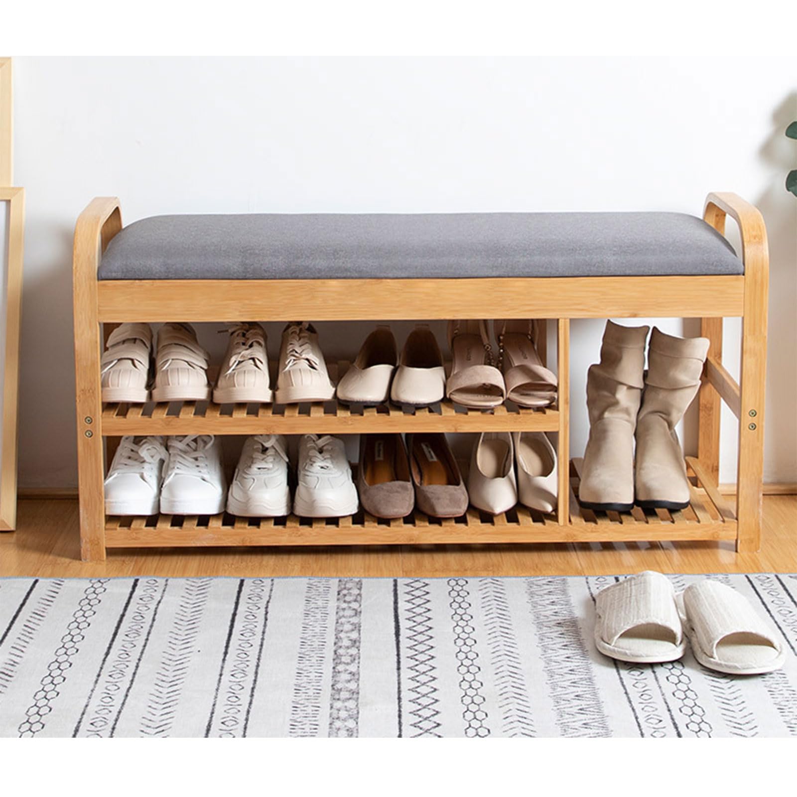 Meuble à chaussures moderne pour une entrée ordonnée et un salon cosy