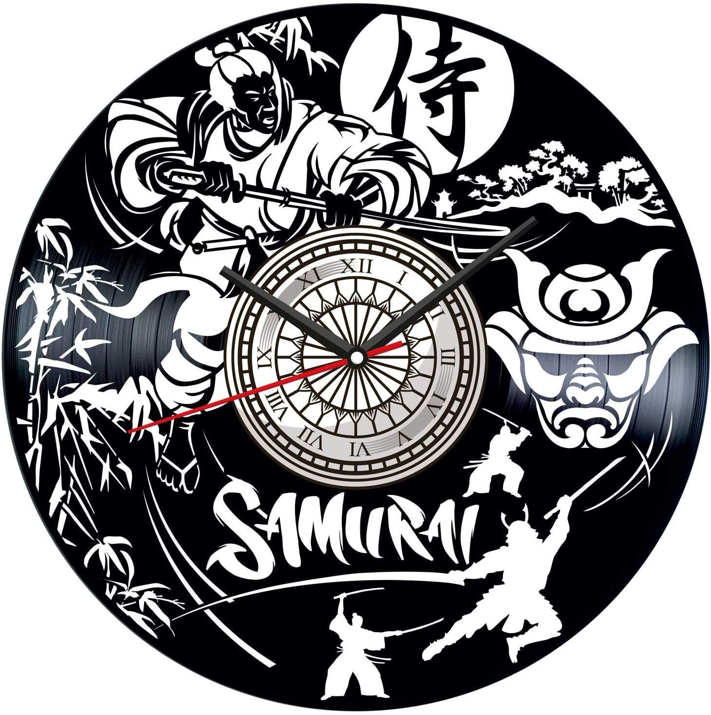 Horloge murale silencieuse Samouraï en disque vinyle au mouvement fluide