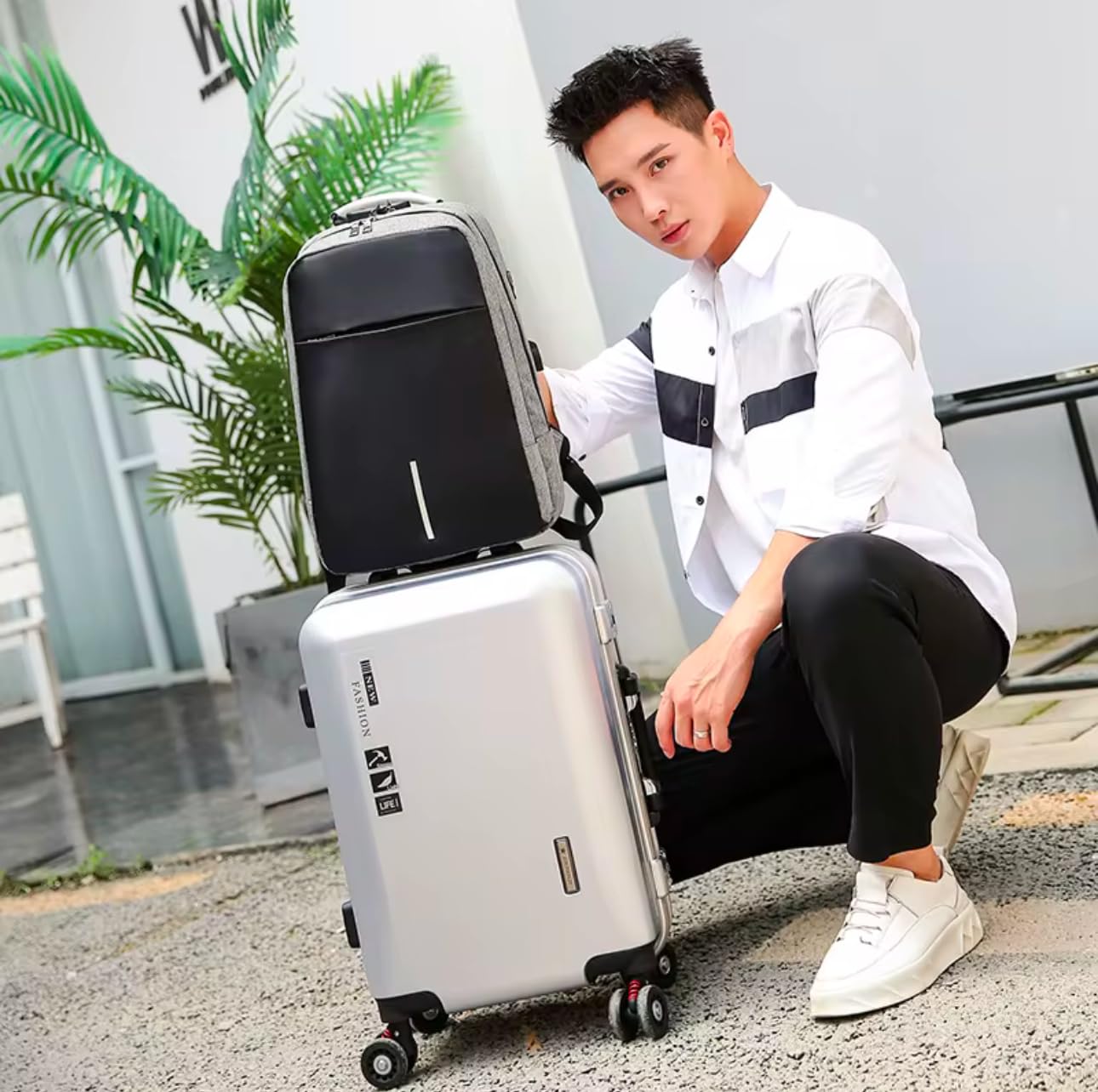 Mochila Notebook Reforçada Impermeável Executiva com Senha Segurança USB Alça Metal Design Slim Masculina e Feminina – Durabilidade Elegância Praticidade Diária em Viagens e… em promoção! Veja a oferta e mais achadinhos de Mochilas & Pastas Masculinas 8 Hoje é o melhor dia para comprar Mochila Notebook Reforçada Impermeável Executiva com Senha Segurança USB Alça Metal Design Slim Masculina e Feminina – Durabilidade Elegância Praticidade Diária em Viagens e… com aquele preço maroto! Promoção! Aproveite a oferta! 8