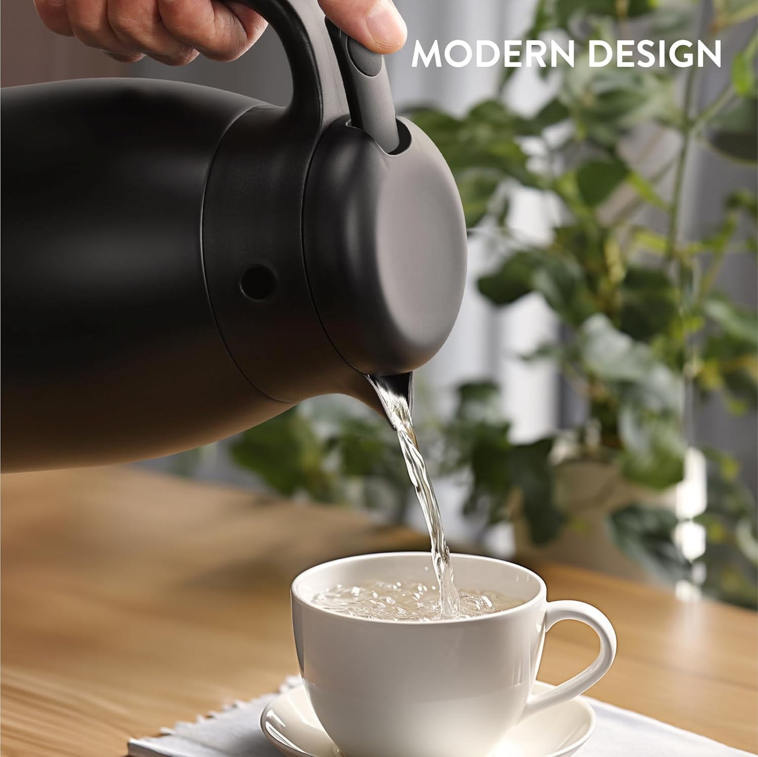 Navaris Insulated Coffee Server - Matte Black Stainless Steel Carafe - Thermal Tea or Water Dispenser - Vacuum Kettle for Hot & Cold Drinks - 1.5 L / 50 oz