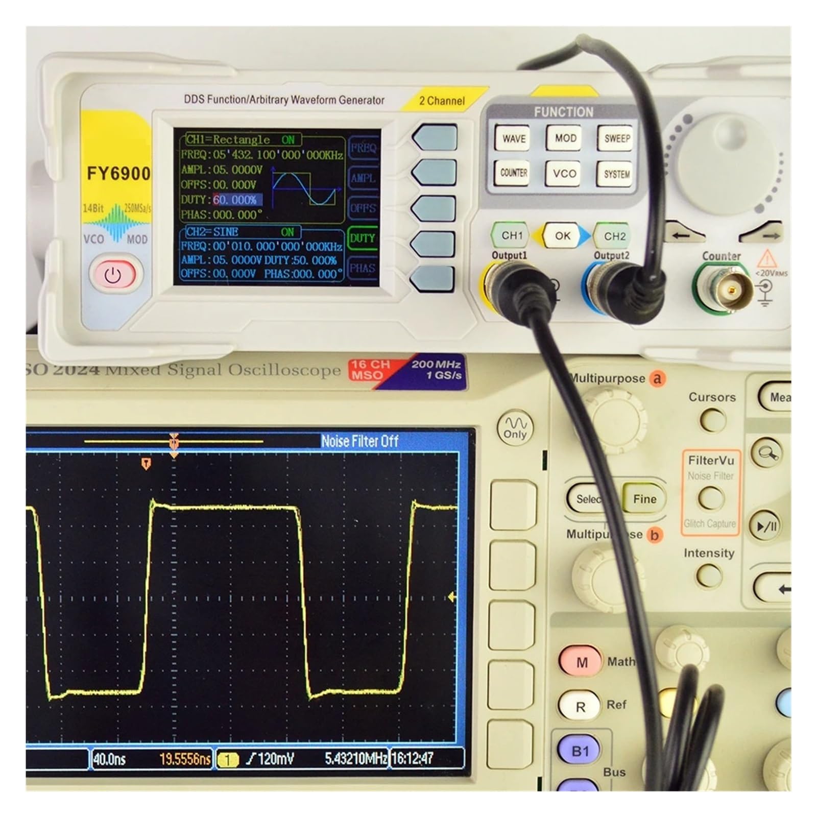 20/60/100 MHz Digital DDS Funzione Generatore Di Segnale A Doppio Canale FY6900 Misuratore Di Frequenza Generatore Di Segnale/forma D'onda Arbitraria(60MHz)
