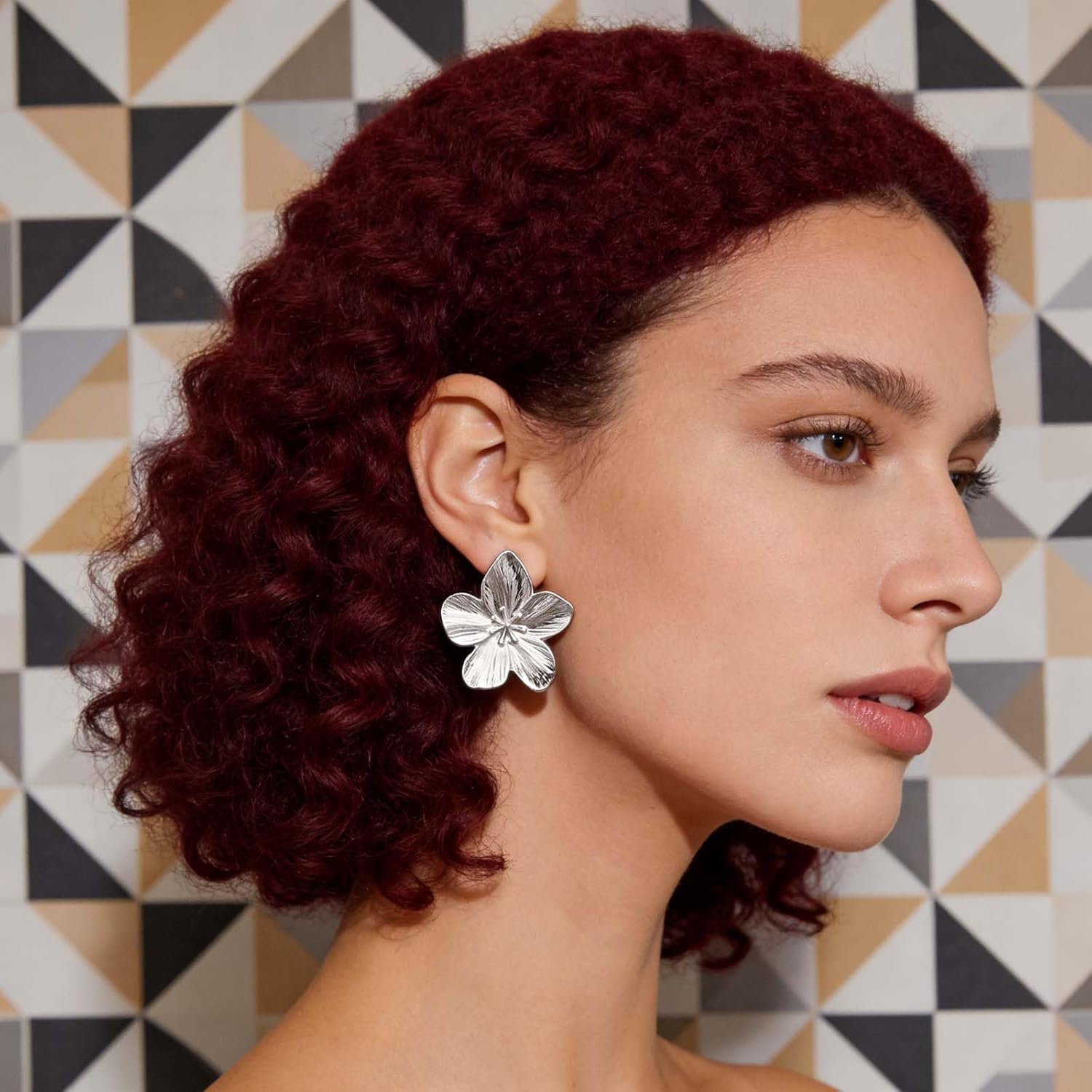 Bohemian Flower Stud Earrings Gold Metal Flower Earrings Large Flower Petal Earrings Exaggerated Flower Earrings Jewelry for Women - Image 7