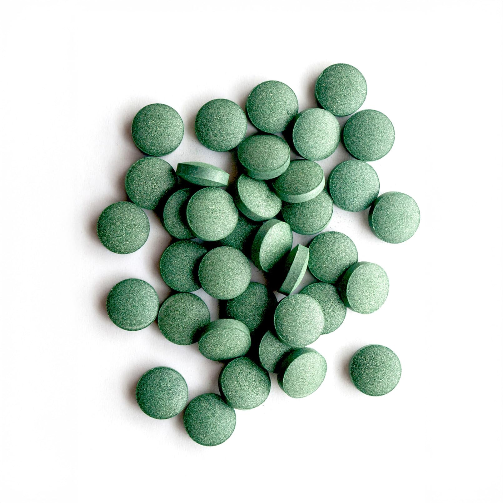 Spirulina BIO, 4500mg al giorno | 17% Ficocianina, essiccata a freddo | 400 compresse vegane de 500mg | Vitamine, Diminuisce la stanchezza, Sistema immunitario | Qualità superiore