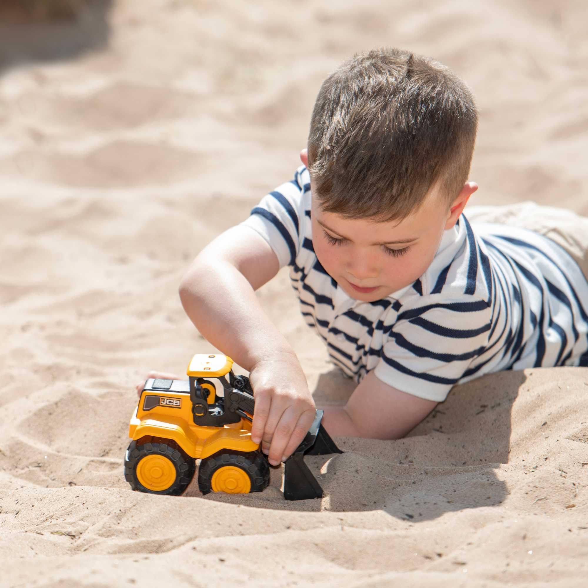 Teamsterz JCB Baufahrzeuge Set - 3er Pack Spielzeug Baufahrzeuge für Kinder - Muldenkipper, Frontlader und Bagger - Realistisches Design und bewegliche Teile - Ideal für Kinder ab 3 Jahren