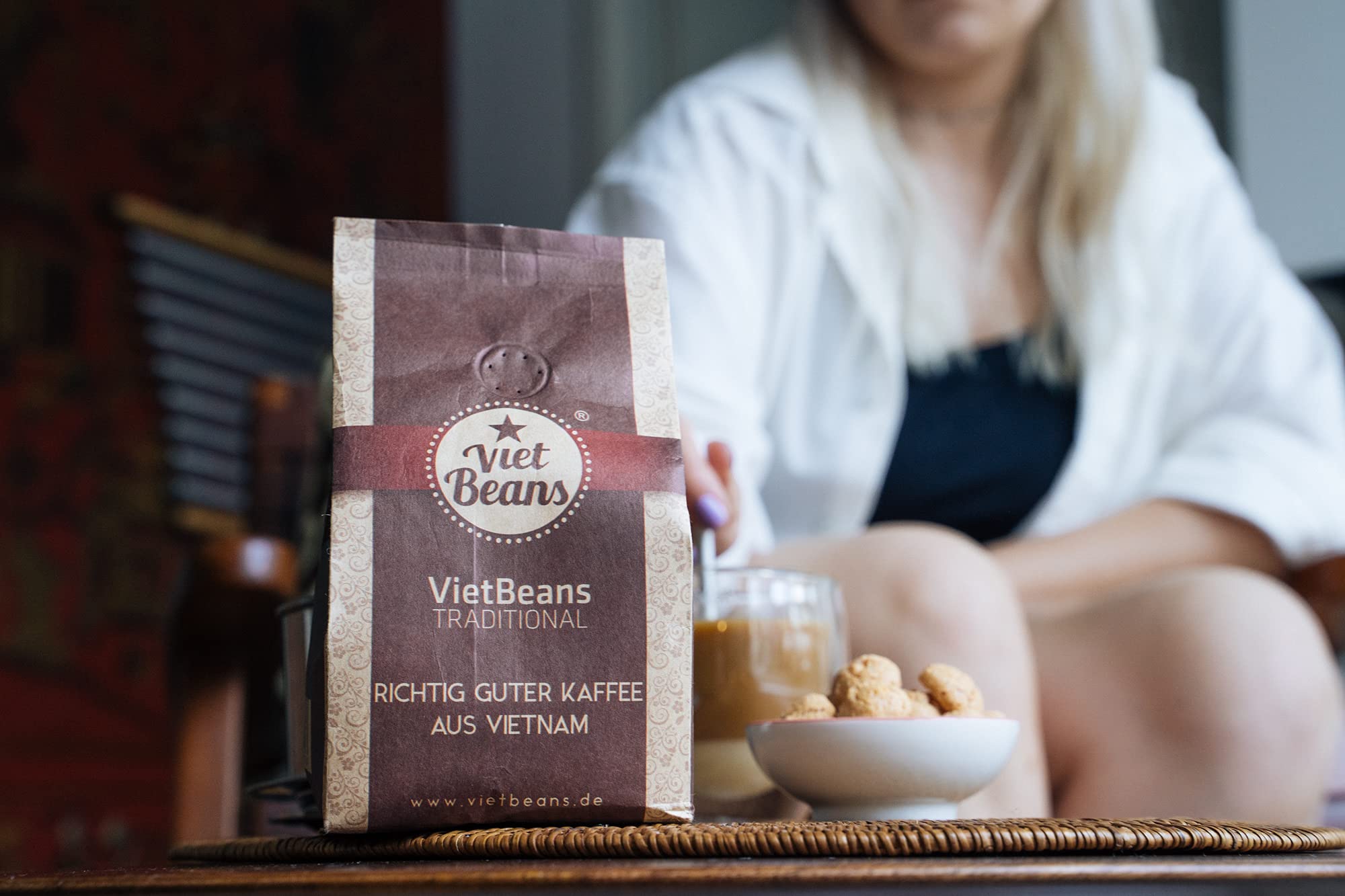 VietBeans Doppelpack schokoladig, nussig Bohne - 2 x 250g ganze Kaffeebohnen - Geschmack Schokolade und Nuss - Exklusiver Kaffee Vietnam