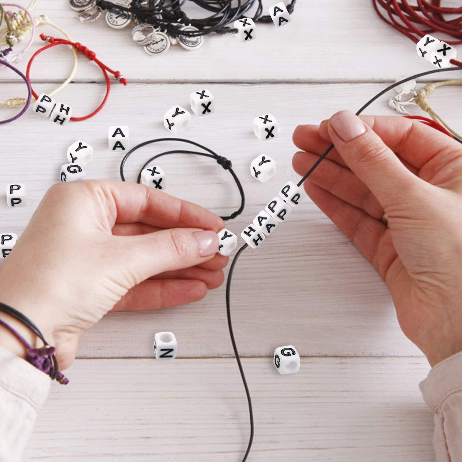 Perles Lettres Pour Bracelet Beadthoven Lot De 300 Perles Rondes Et Plates En Acrylique Avec Perles Papa