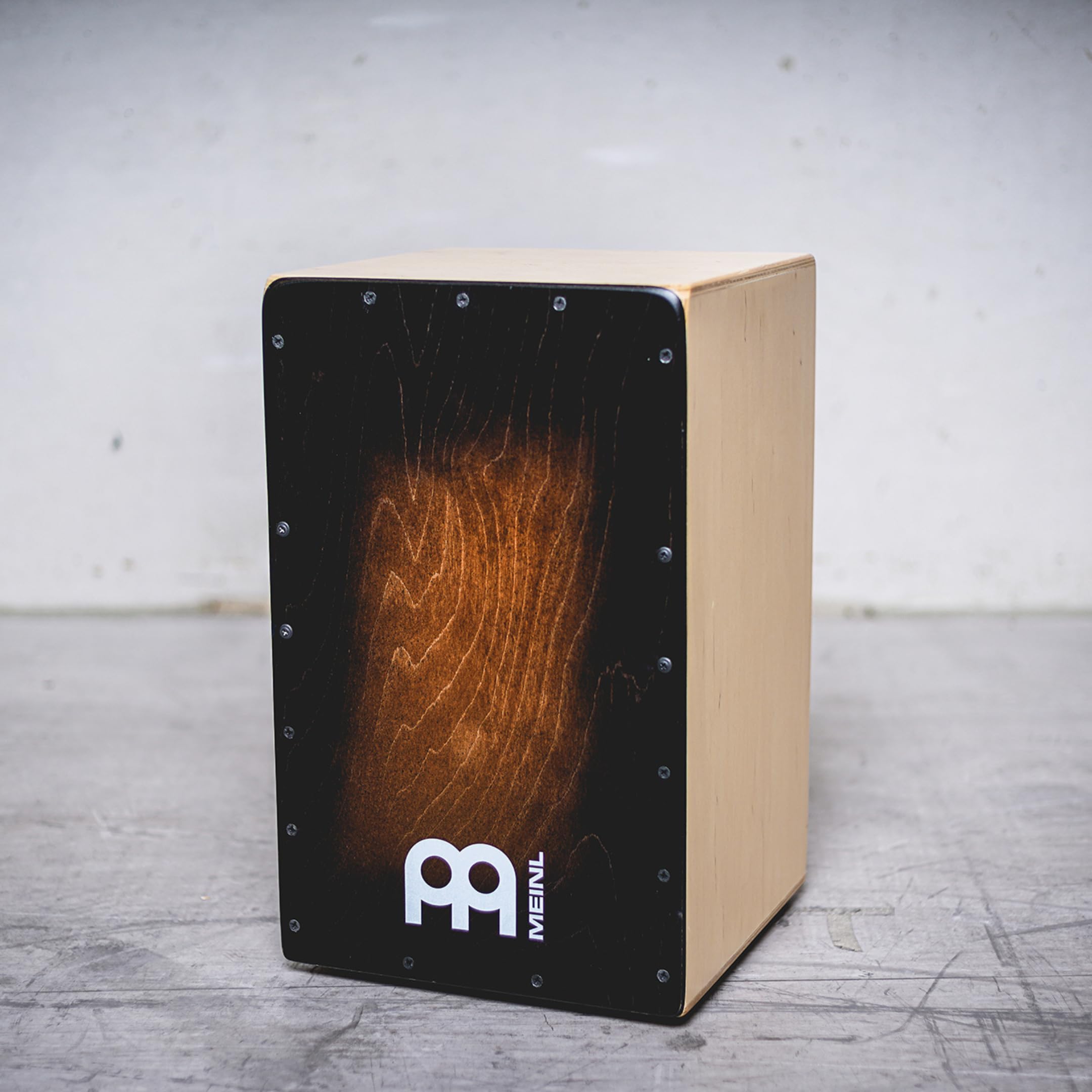 Meinl Percussion Snarecraft Cajon Instrument Édition spéciale - Grand Cajon avec 2 Cordes pour le timbre – Bouleau, Naturel/Brun (SC100BRB)