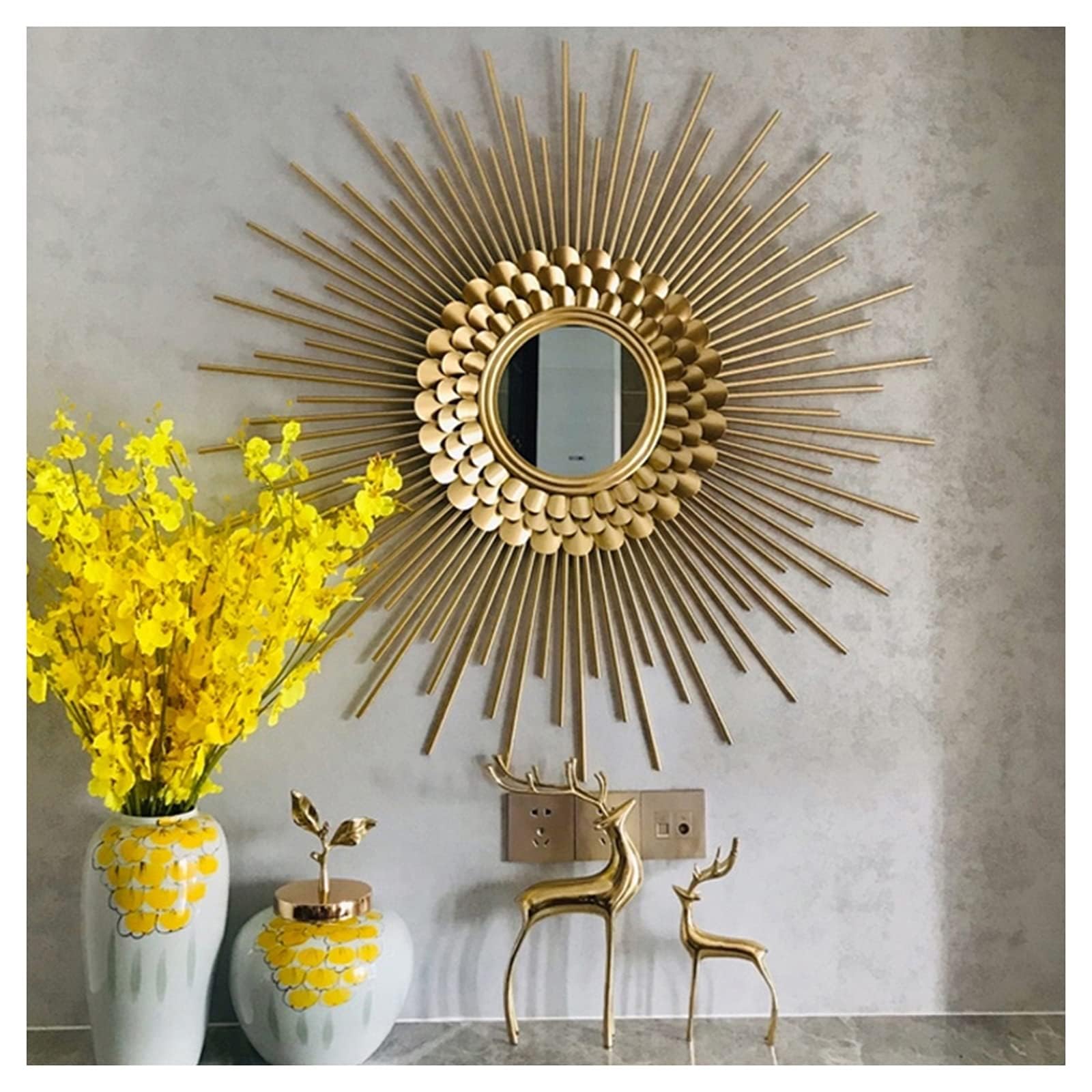 Sonnenförmiger Wandspiegel dekorativer Spiegel großer Wandmontierter runder Spiegel Golden Metall für Wohnzimmer Schlafzimmer Flur Restaurant Zubehör Accessoires,23.6in