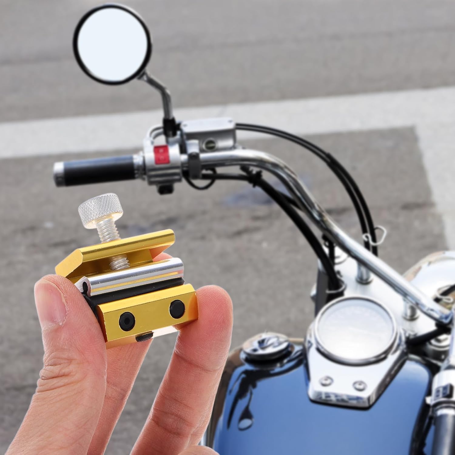 Ipetboom Motorcycle Throttle Cable Lubricator Tool Single-Head Gold Scooter Bike Cable Maintenance Applicator for Motorcycles and Dirt Bikes