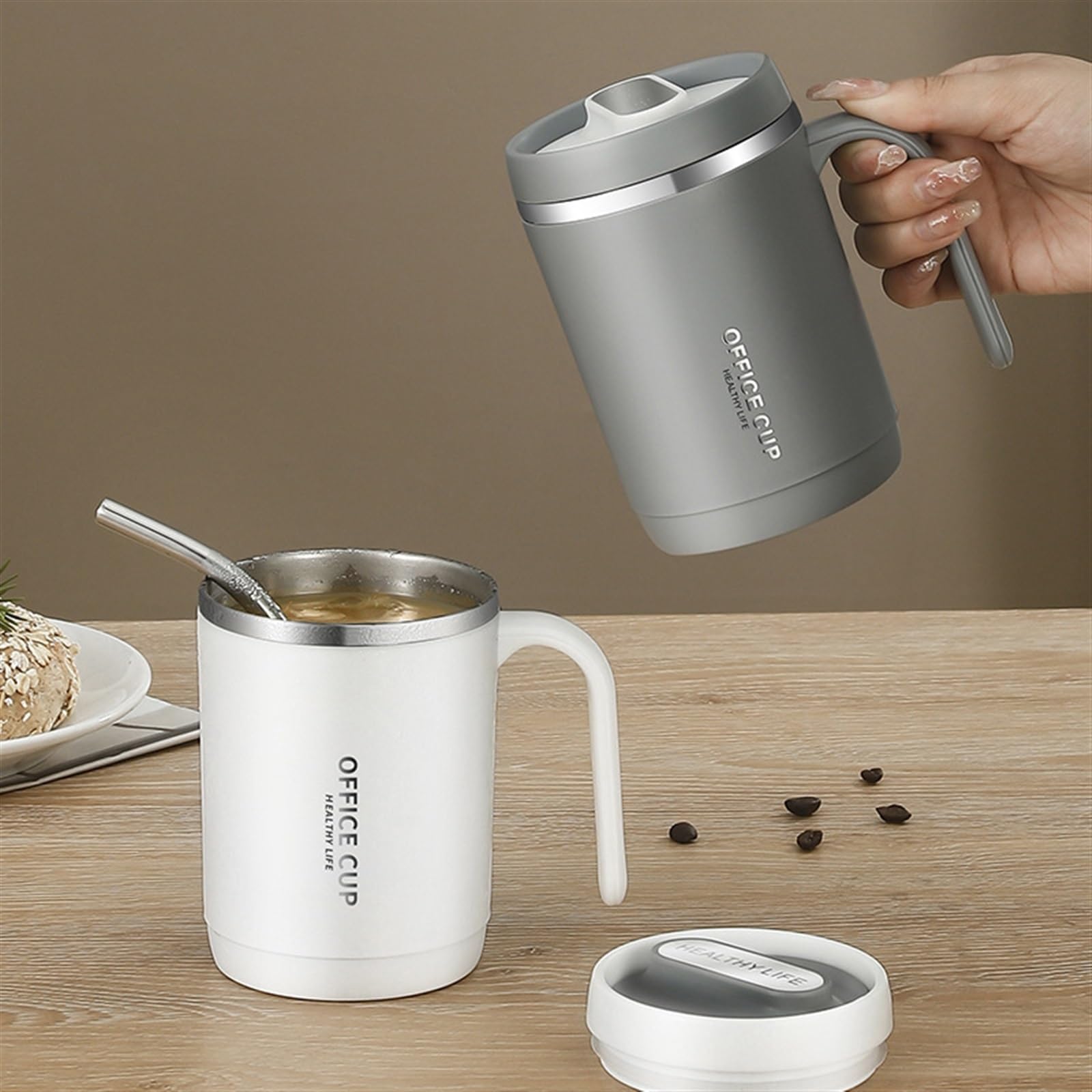 Kaffeebecher Kaffeetasse mit Griff und Deckel, isolierte Teetasse aus Edelstahl, 500 ml, wiederverwendbar, for Schule, Reisen, Büro Kaffeetasse (Color : Grijs)