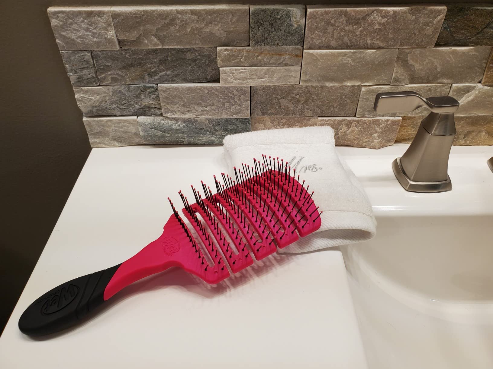 Wet Brush Brush Pro Flex Dry Paddle Pink (BWP831FLEXPKP)
