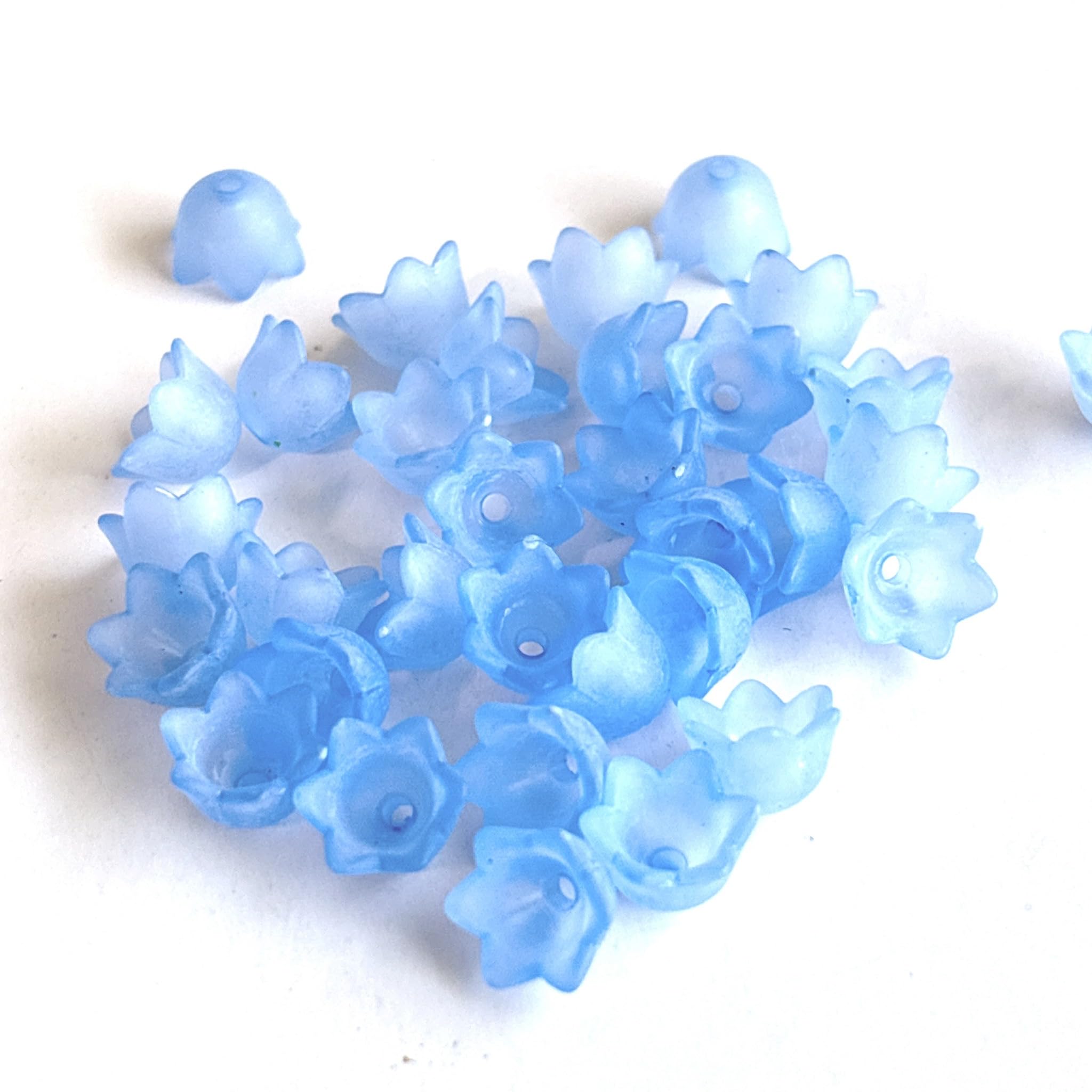 Amazon.co.jp: アクリル ビーズ 可憐な小さいお花 すずらん 