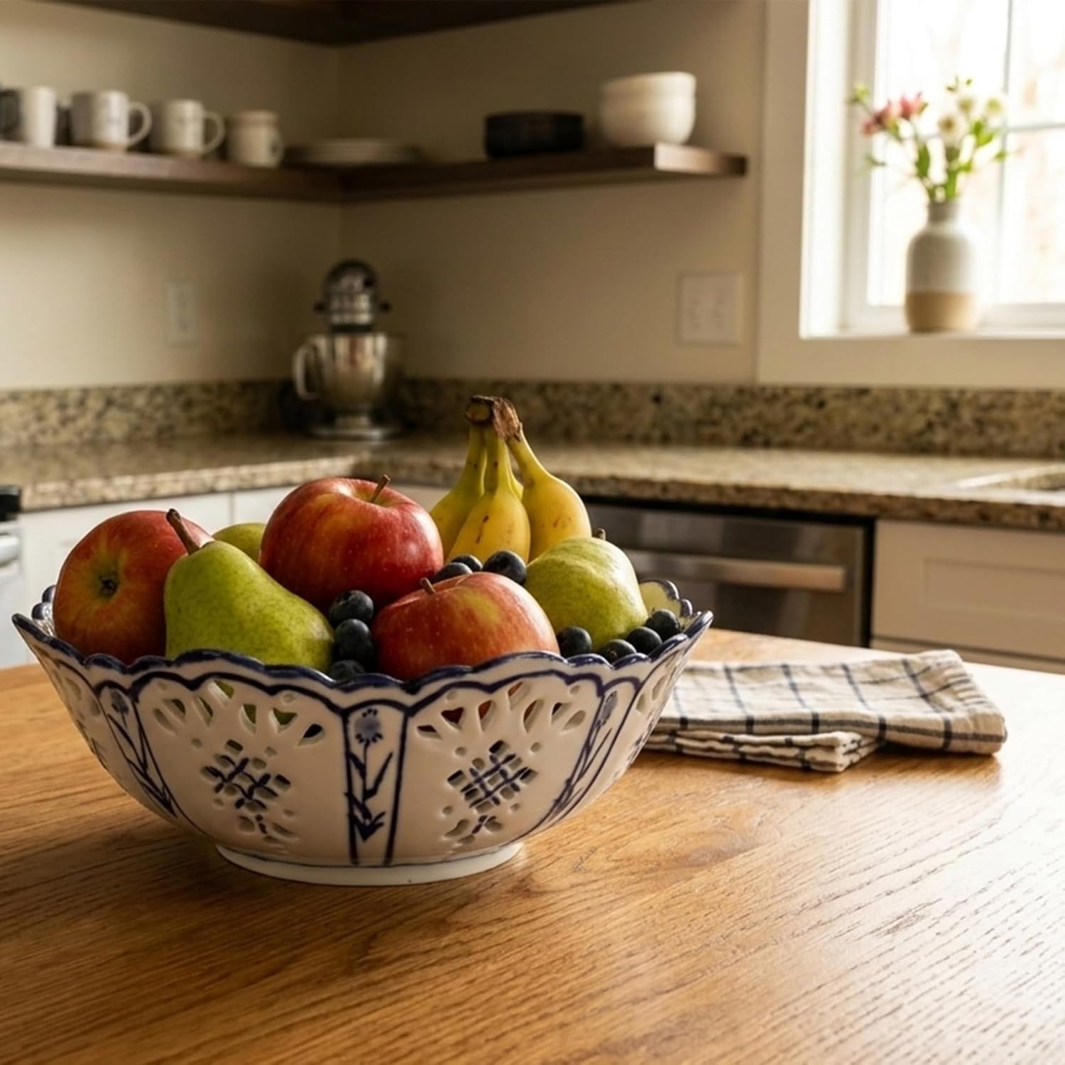 XINGYAN 10.51" Large Chinoiserie Decorative Bowl,Blue and White Fruit Bowl, Chinese Porcelain Serving Bowl for Countertop, Table Centerpiece, Kitchen Island, Home Decor (10.51in)