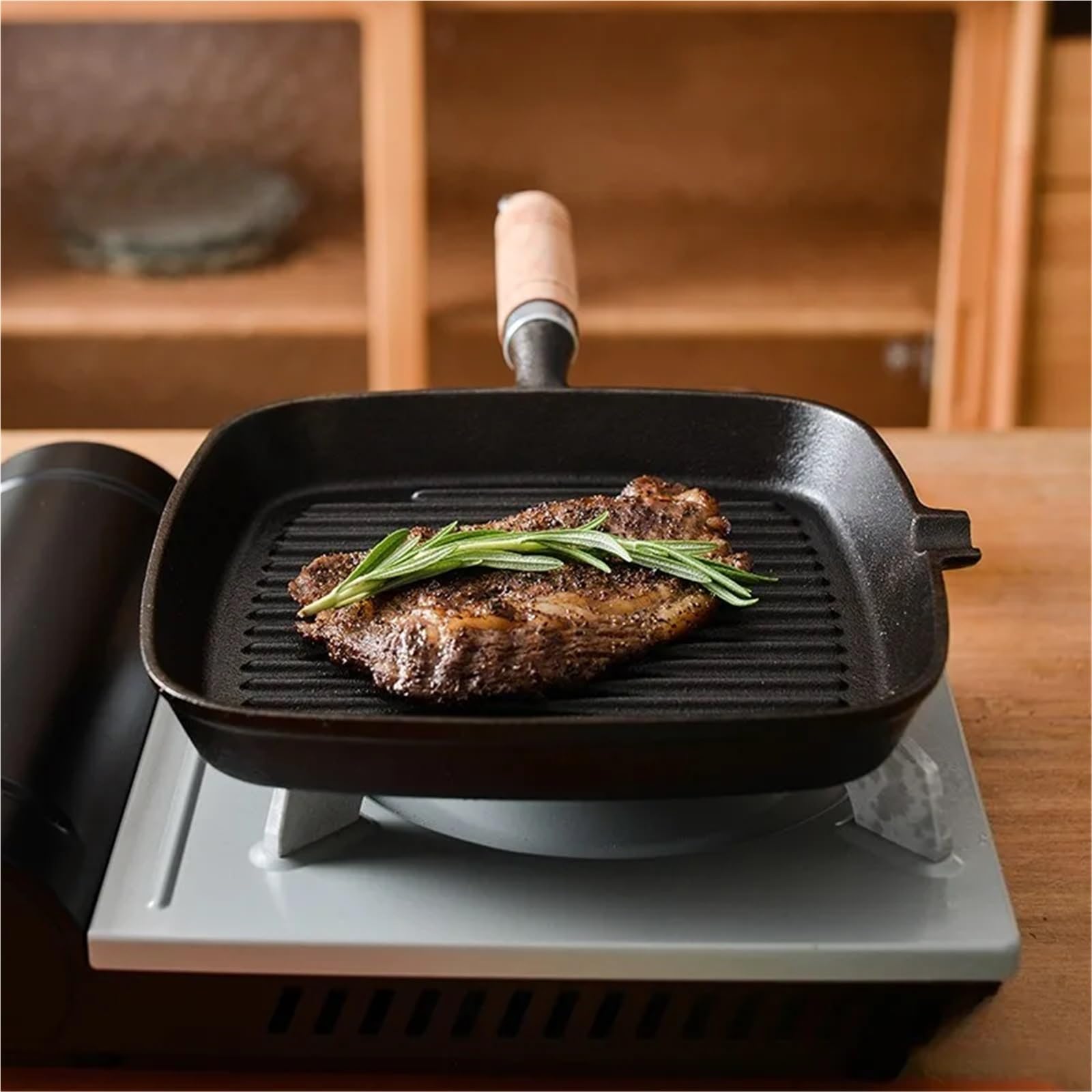 Sarten Tortilla Sartén de hierro fundido for filete costilla sin revestimiento, antiadherente, for uso doméstico, con rayas, 24 cm fondo plano for freír carne res(18cmBLACK)