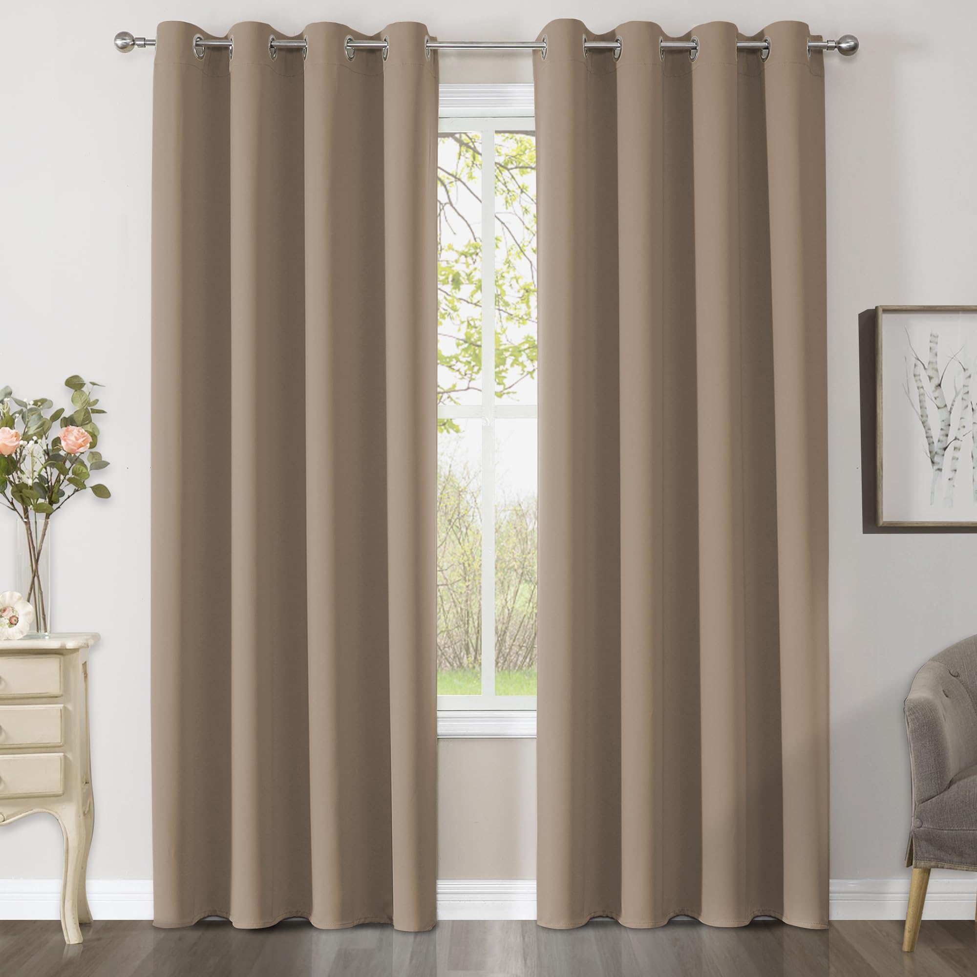 CUCRAF Verdunklungsvorhänge Thermovorhang Kälteschutz 2er Set H213 x B132cm Vorhänge mit Ösen Khaki Vorhang Blickdicht Weich und Langlebig Schallschutz Vorhang für Schlafzimmer Wohnzimmer