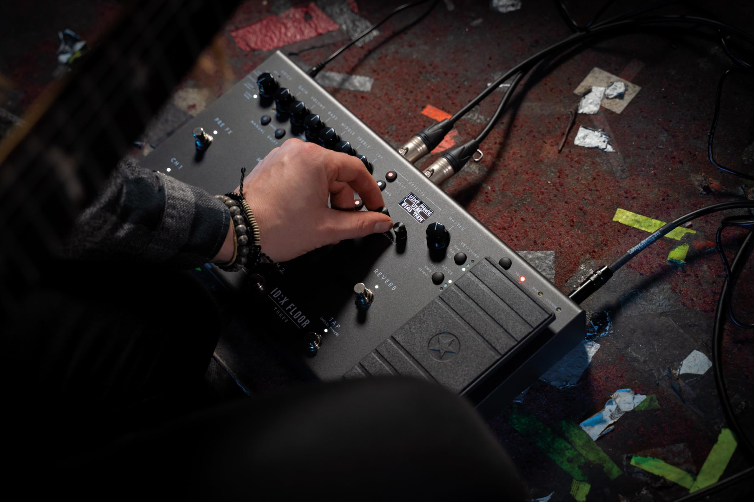 Blackstar ID:X Floor 3 Pedalera de Modelado de Amplificador – 6 Voces de Amplificador, Emulación de Válvulas, 35+ Efectos, Pedal de Expresión y Compatibilidad MIDI Completa