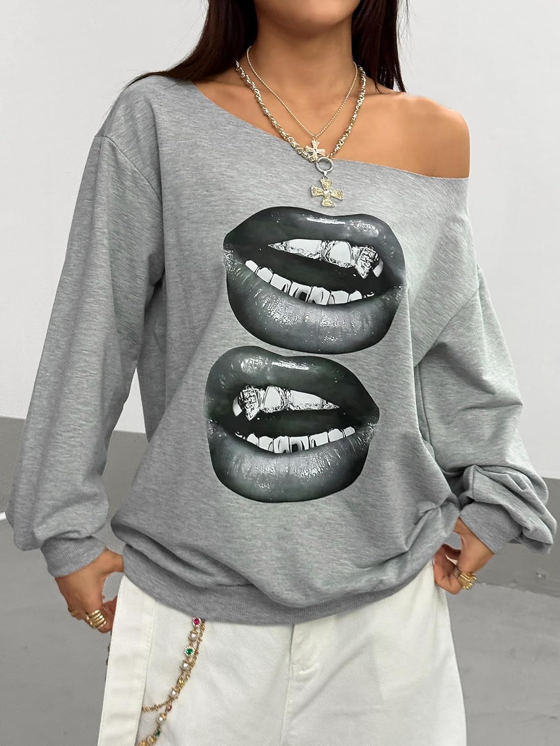 WDIRARA Women's One Shoulder Sweatshirt Oversized Lip Graphic Pullover Y2k Punk Long Sleeve Tops - Image 4