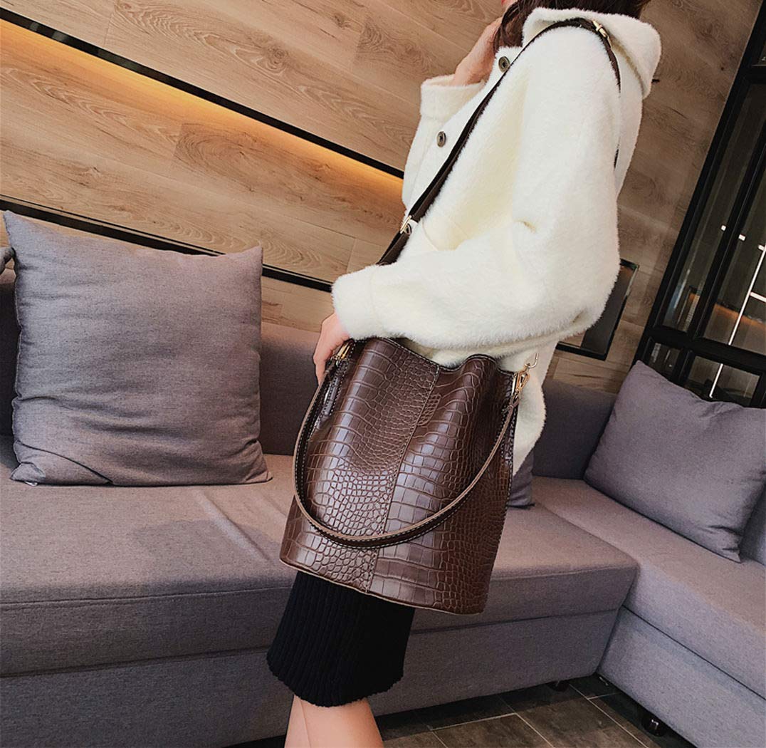 BUKESIYI Damen Tasche Umhängetasche Handtasche Frauen Klein Schultertasche Weekender Lack PU Leder DE77245 Kaffee