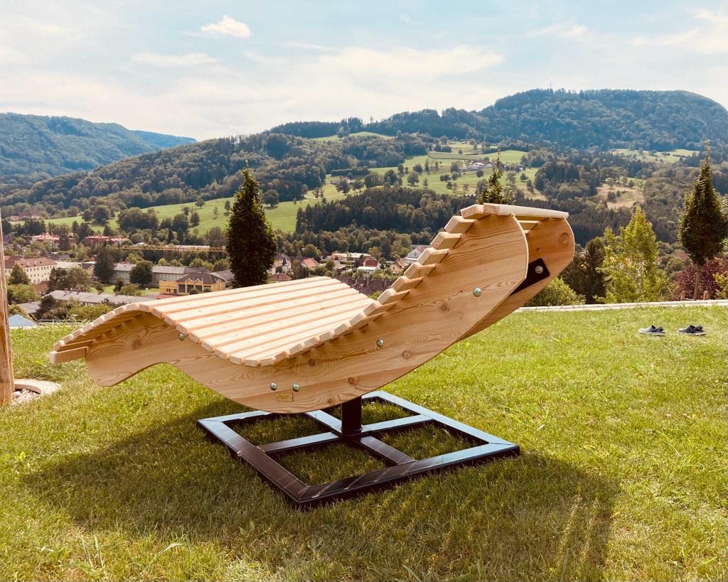 Himmelsliege Doppelliege mit Drehgestell aus Lärchenholz Extra Breit Bayerische Holzliege Sonnenliege für den Garten (140 cm Breite)