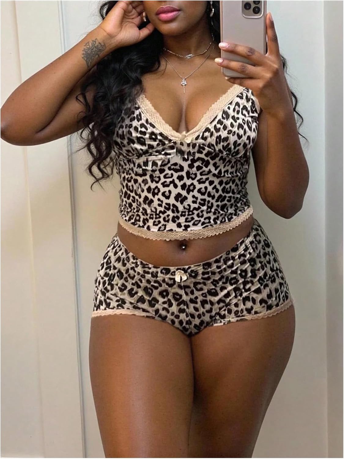 SOLY HUX Women's Leopard Pajamas Lace Sleeveless Crop Cami Top and Shorts Outfit Pjs Loungewear Set - Image 3