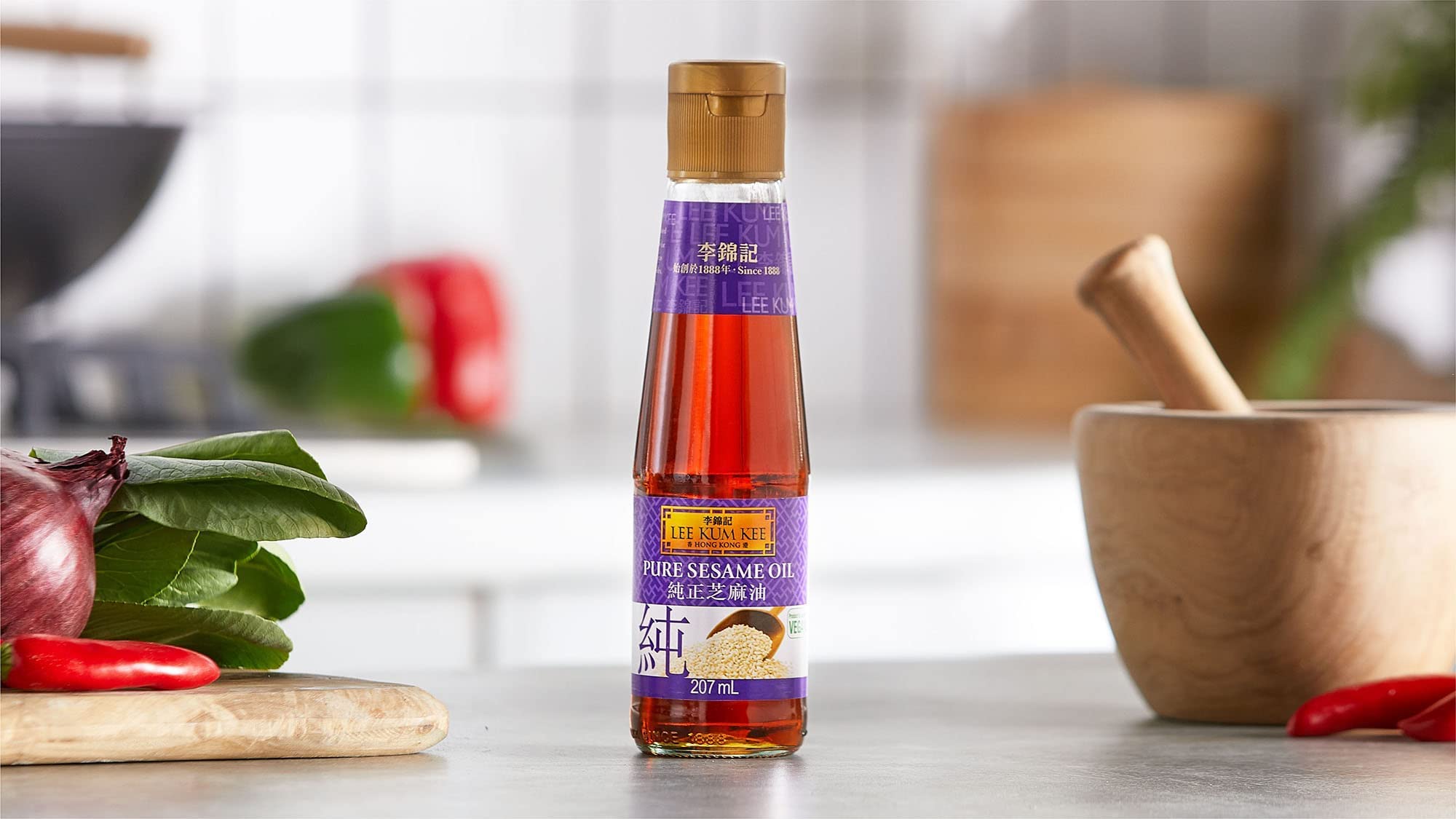 Lee Kum Kee Pure Sesame Oil, 6.76 fl oz ? 200 ml (Pack of 2) 1