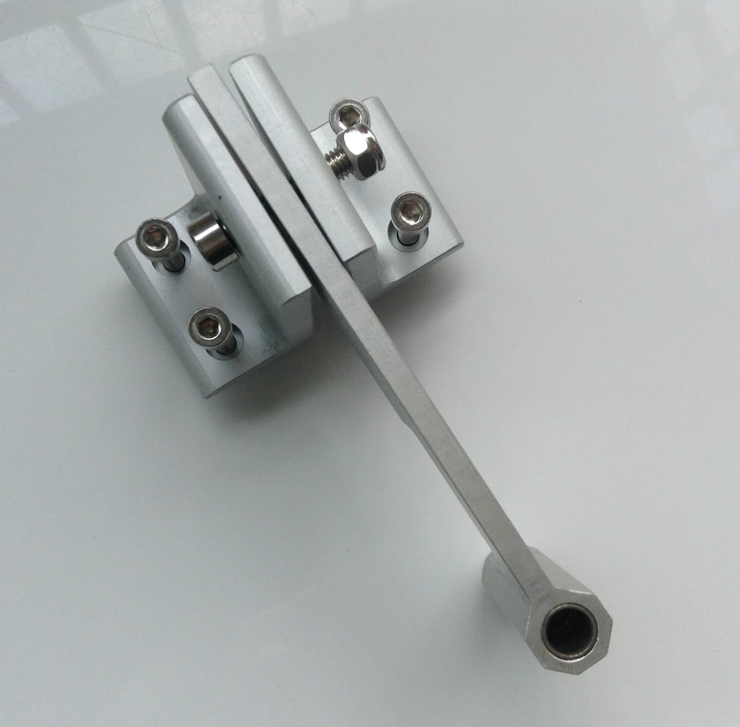 CNC 100mm Skeg Strut for 5mm Prop Shaft Cable for 26CC RC Boat RC#100