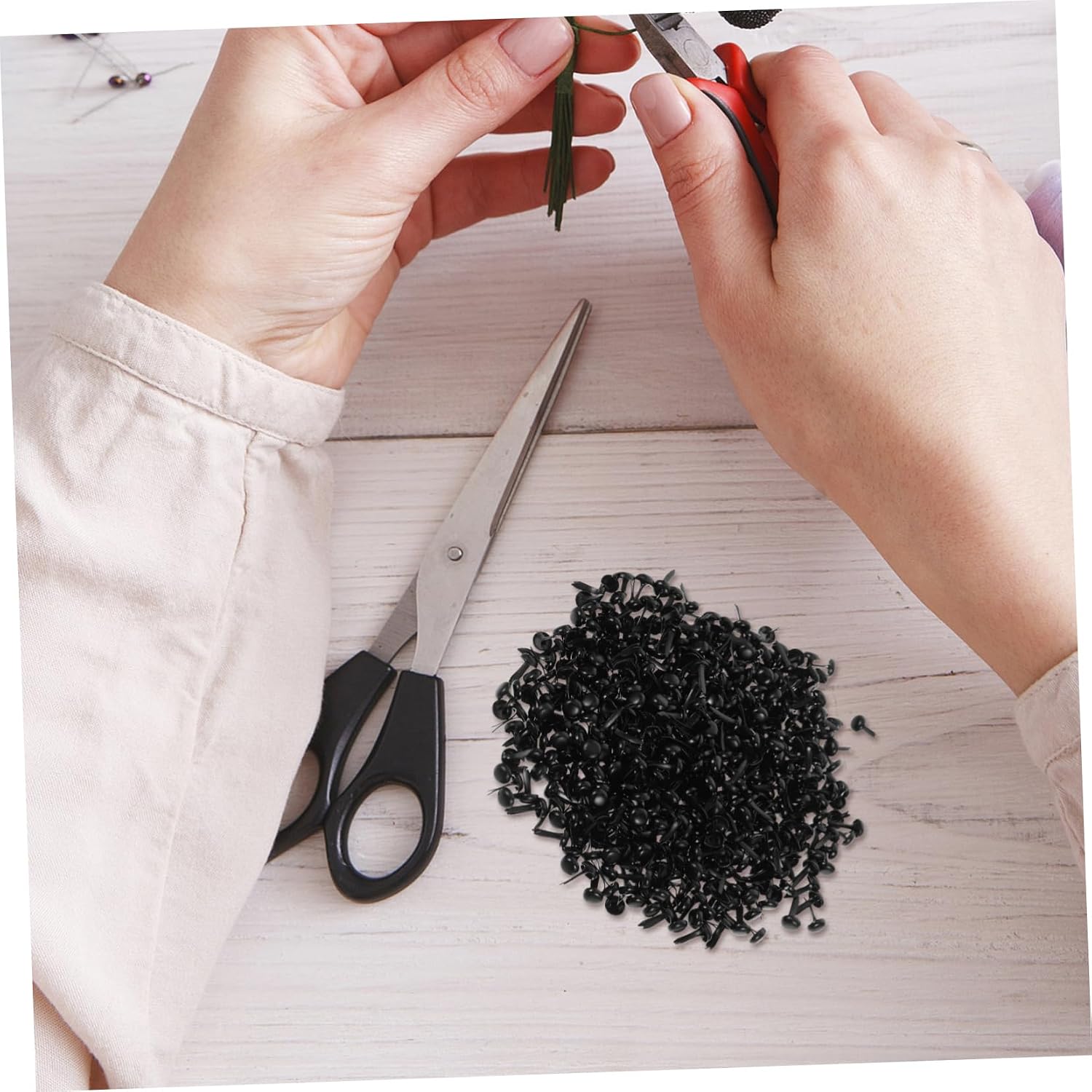 jojofuny 500pcs Decorative Paper Brads Fasteners Mini Iron Brads for Crafts Scrapbooking and Suitcase Making Aesthetic Decors for Crafting Projects
