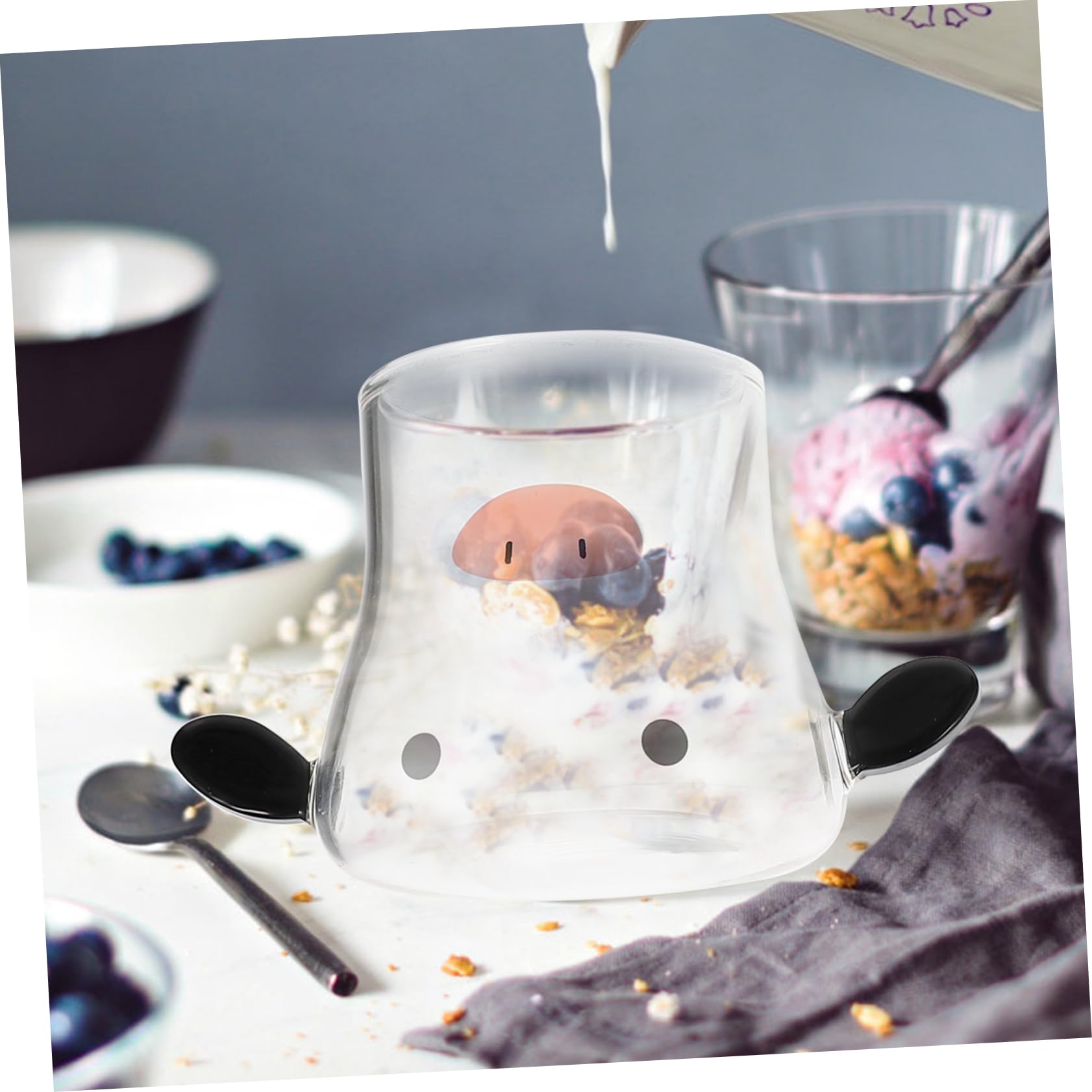 Jarra de Agua de Cristal Forma de Vaca 550ml, 1 Juego | Vidrio Transparente, Vaso y Cuchara, para Agua Fría, Té Helado, Leche y Cerveza