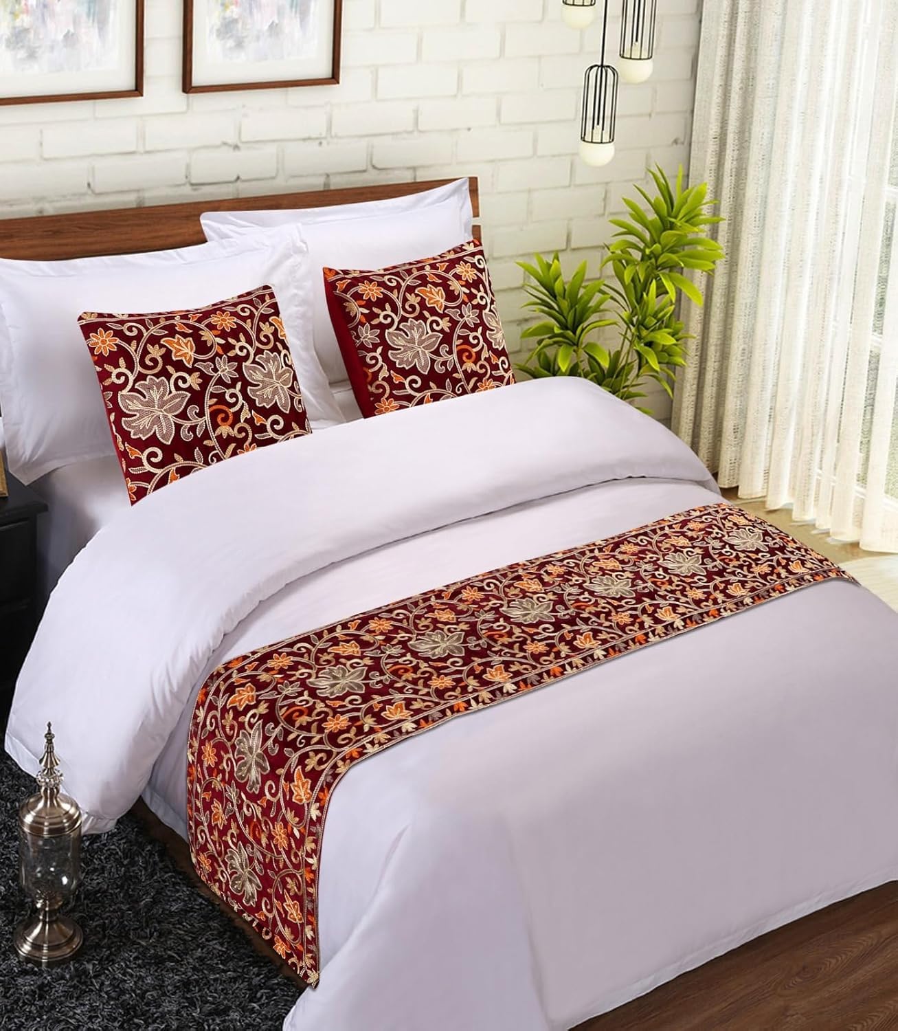 300TC Hand Embroidered Bed Runner with Cushion Cover Set, King Size, for Hotel Use. 18x100 inches (Red)-image-13