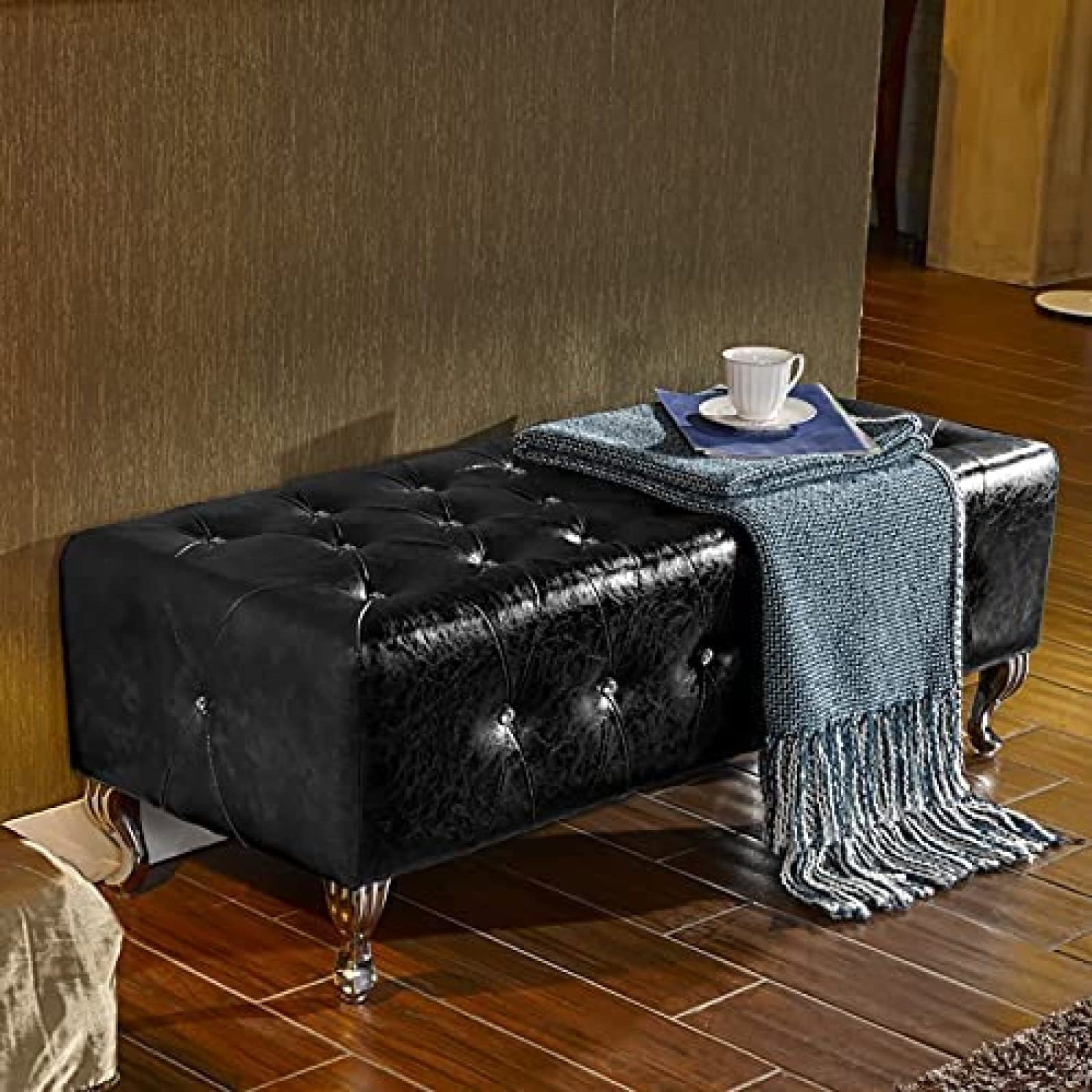 Banc de canapé en similicuir épais noir avec repose-pieds de salon moderne capitonné