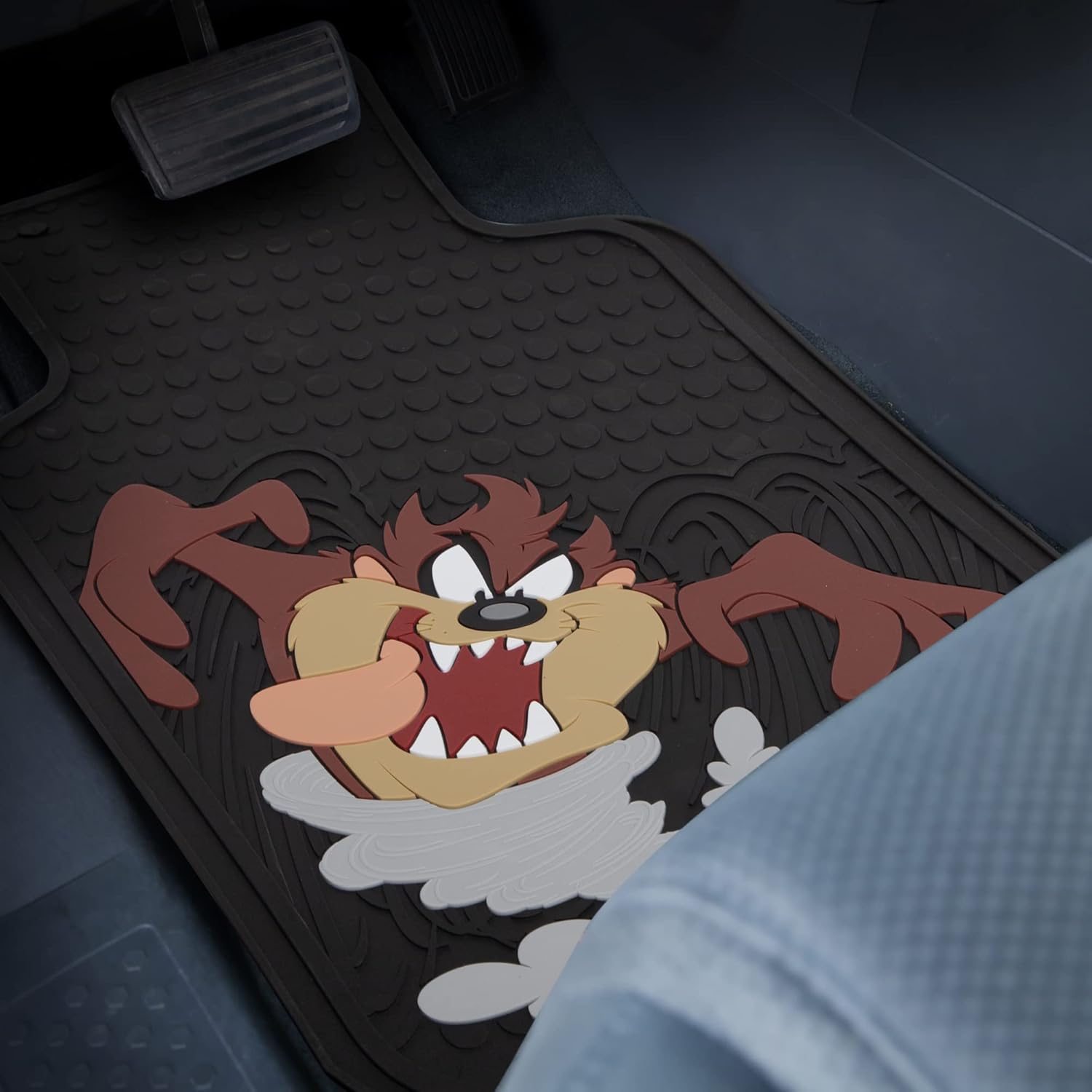 Plasticolor 001488R01 Looney Tunes Taz Tornado Front Floor Mats