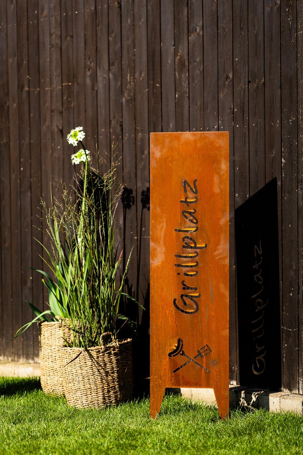 Bornhöft Gartenschild Sichtschutz Edelrost Rost zum Einstecken 116cm x 2cm Metall Grillplatz