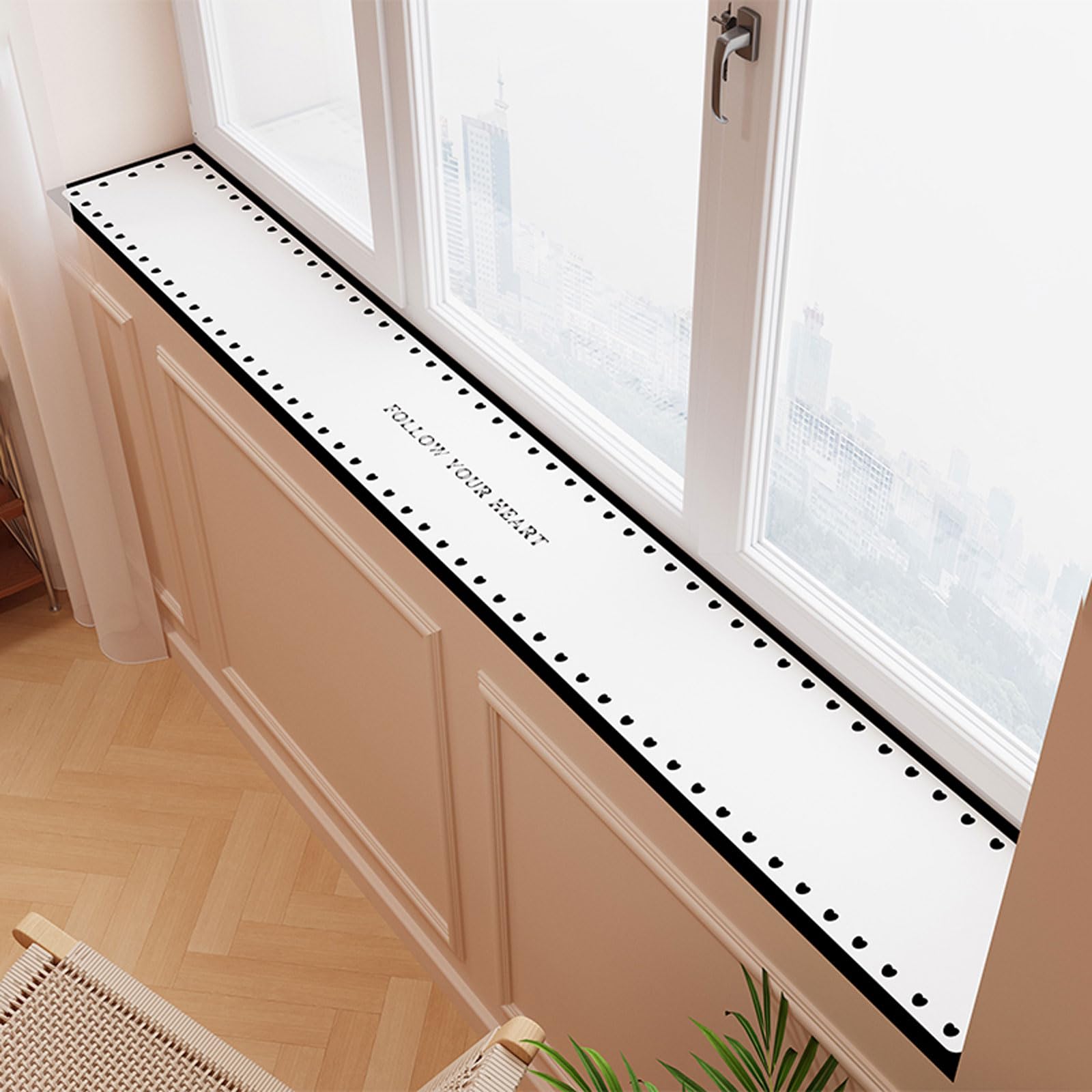 Tapis de fenêtre en diatomées minéral au design épuré et durable