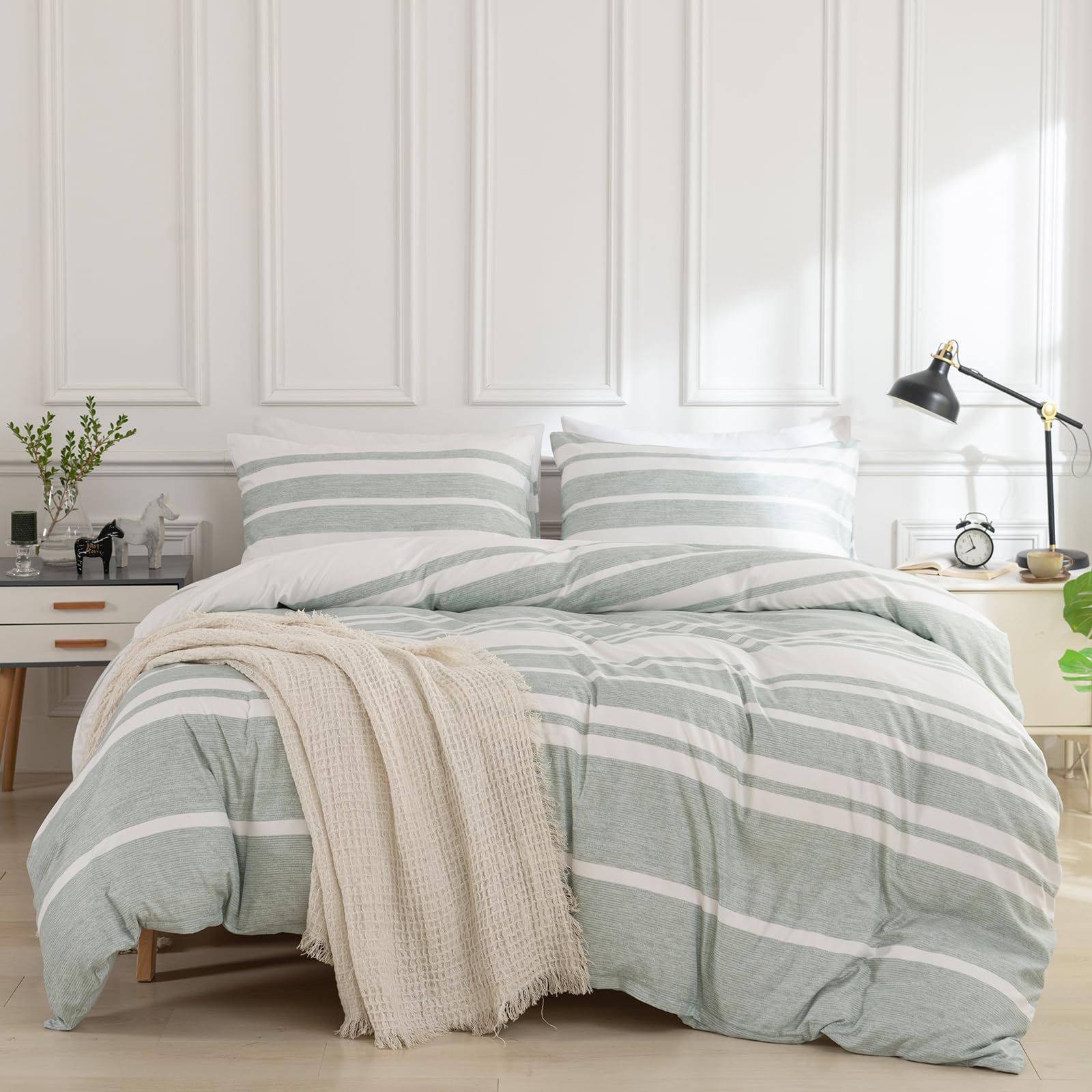 TTCM King Size Duvet Cover Sets, Mint Green and White Stripe King Duvet Cover Set Soft Microfibre Polyester Bedding Set - Image 2