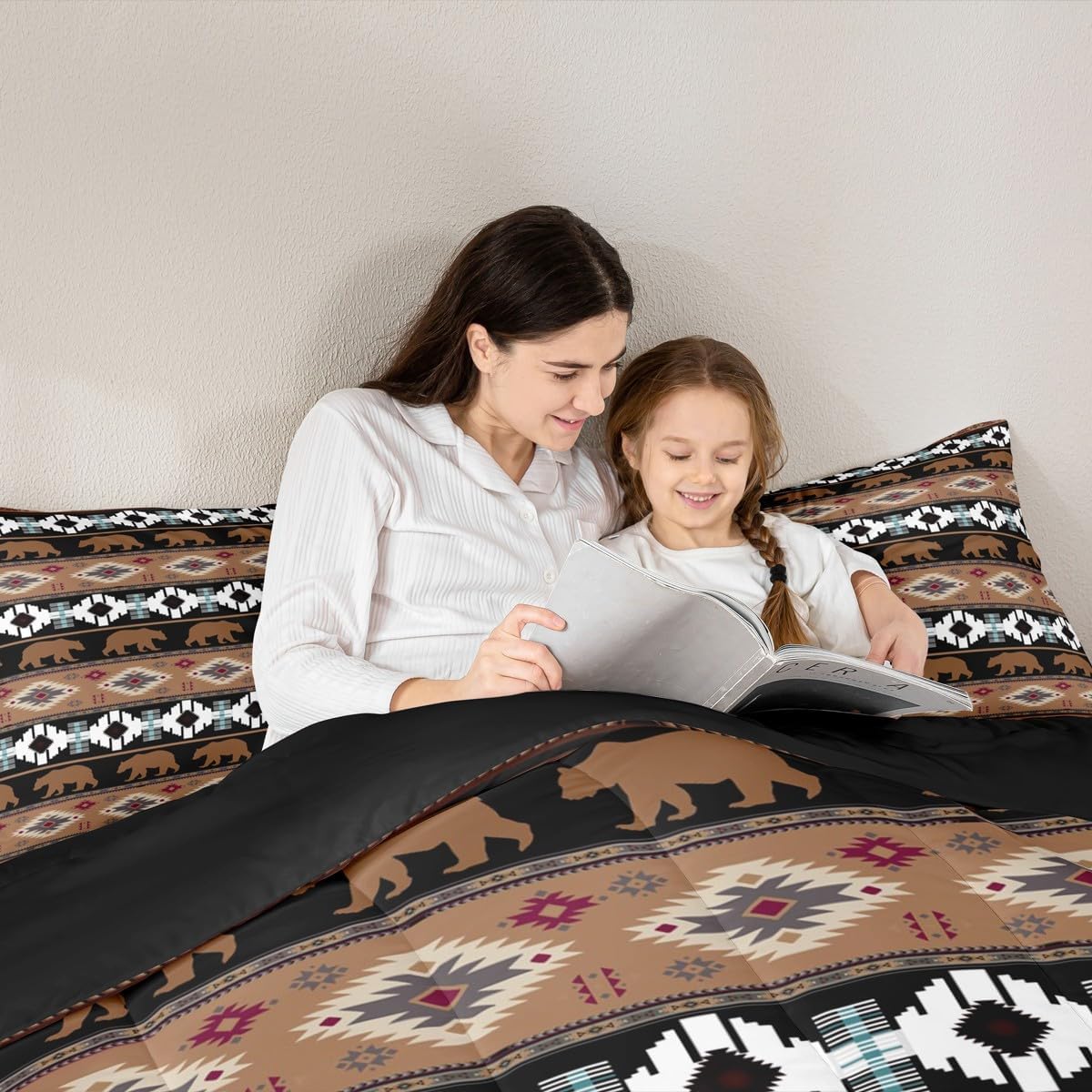 Feelyou Western Comforter Set Queen Size Bear Bedding Set for Kids Boys Girls Bohemian Rustic Country Duvet Quilt Southwestern Aztec Bedroom Decor Microfiber 3 Pcs with 2 Pillow Cases - Image 6