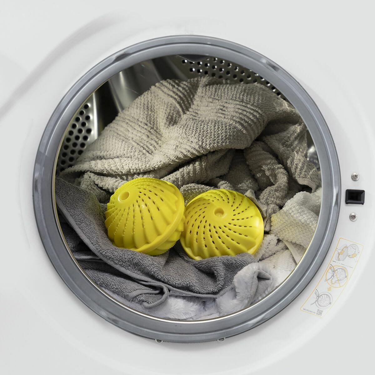 InnovaGoods® Kulki do prania bez detergentu Delieco, pranie bez potrzeby użycia detergentu, z funkcją kulek do prania, kompaktowy i lekki design, idealny do użytku domowego.