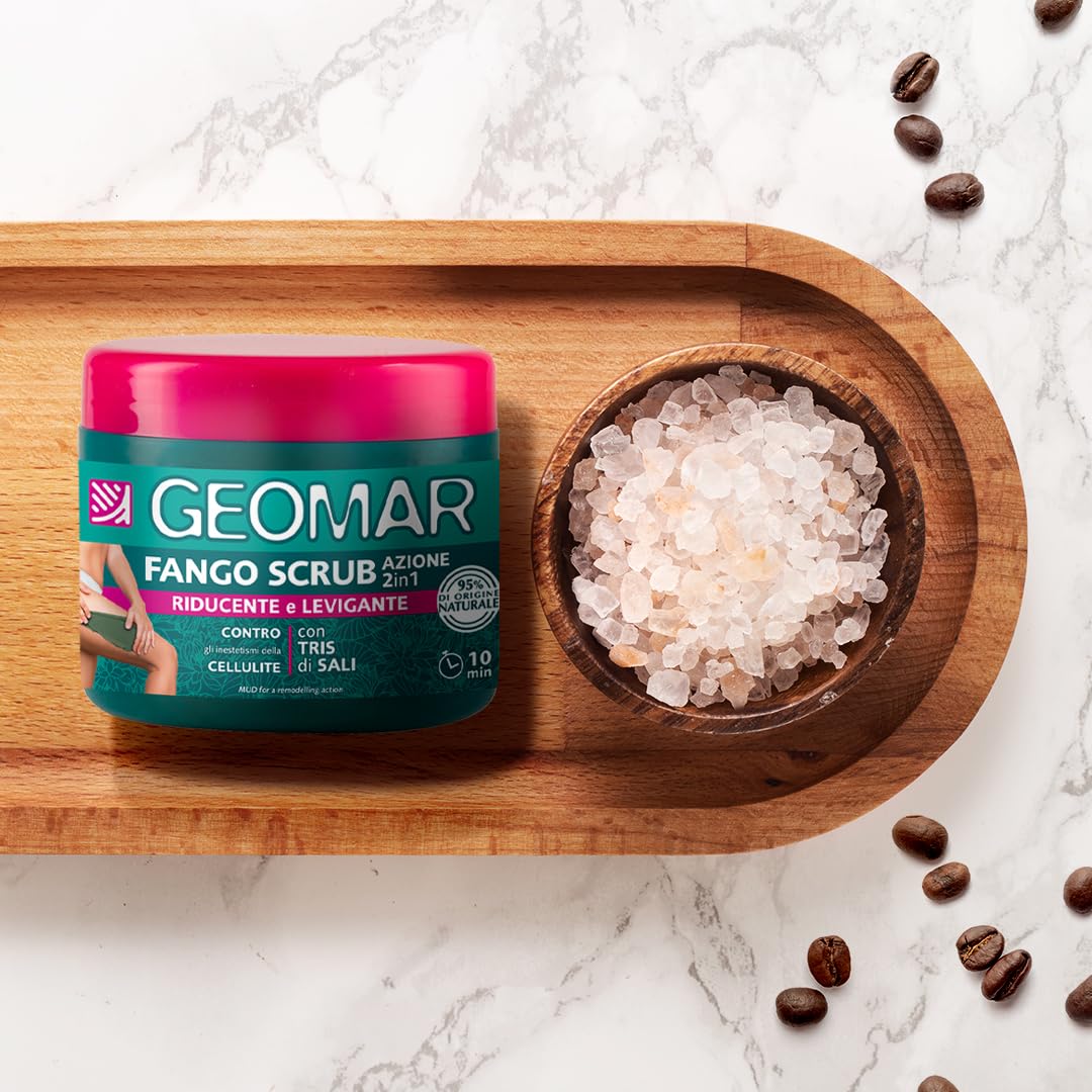 GEOMAR | Fango Scrub, Azione 2 in 1, Riducente e Levigante Contro gli Inestetismi della Cellulite, 95% di Origine Naturale, Tris Di Sali (Sale Marino, di Epsom e del Mar Morto), Made in Italy, 600 g