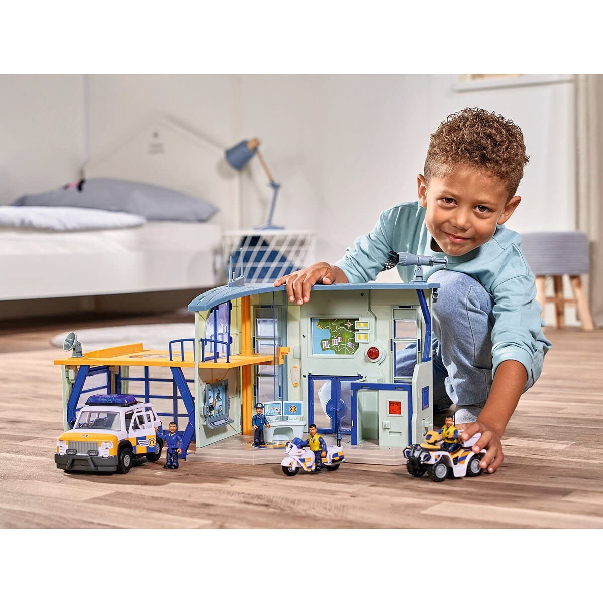 Simba Sam Stazione della Polizia con figura Playset Gigante con Luci e Suoni | 109251097
