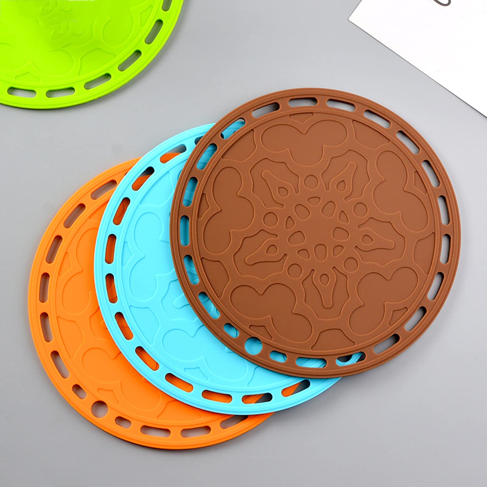 Untersetzer Silikongetränk Untersetzer Set von 6 runden Coaster Hitze Isolierung Tasse Kaffee Untersetzer Matten for Getränke verhindern Möbel und Tischplatten Getränkeuntersetzer (Color : Blauw)