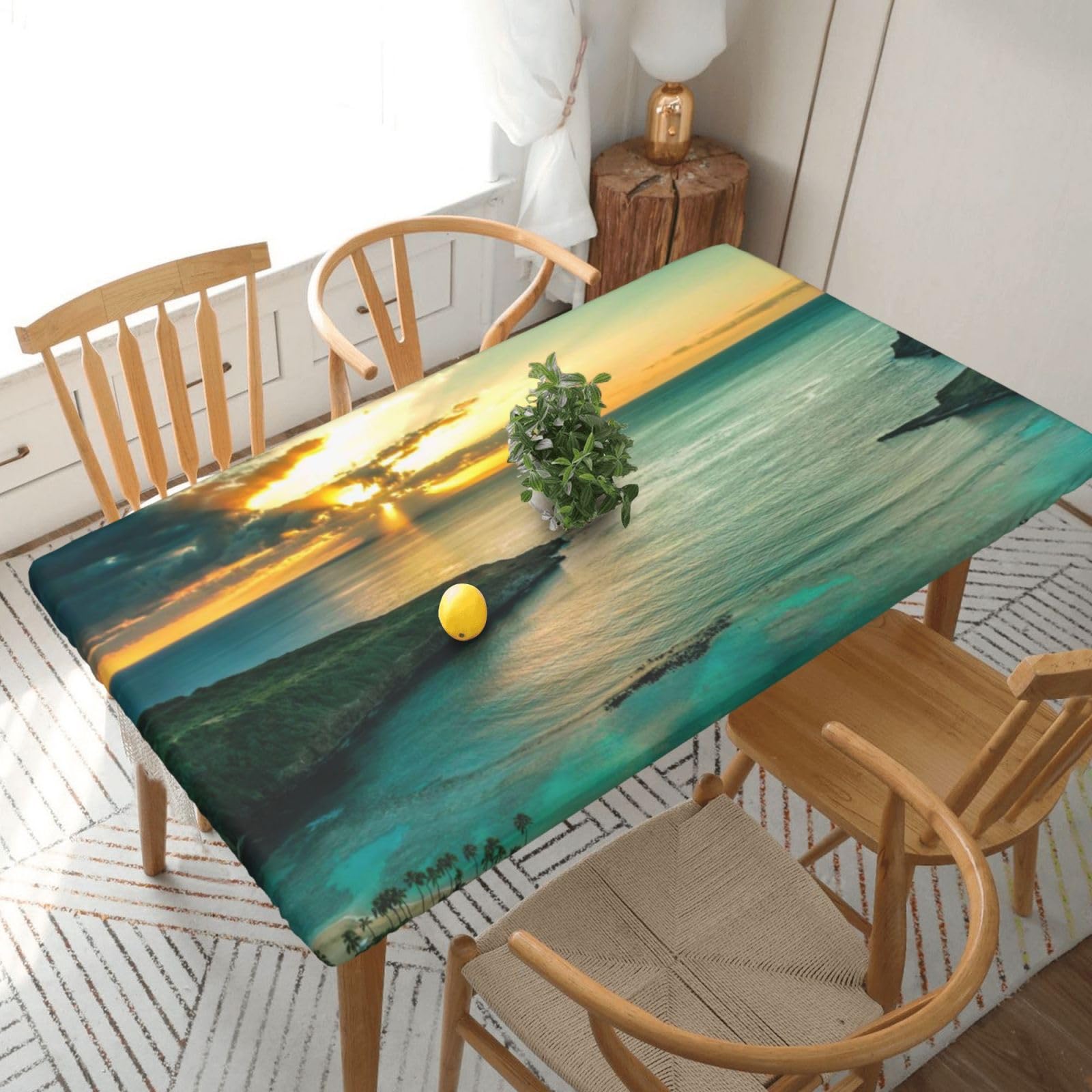 BNVSADC Sunrise Over Hanauma Bay Oahu Hawaii Printed 5FT Tablecloth Polyester Kitchen Water Resistant Table Cloth Dining Table Decoration Table Covers, 152x76 CM