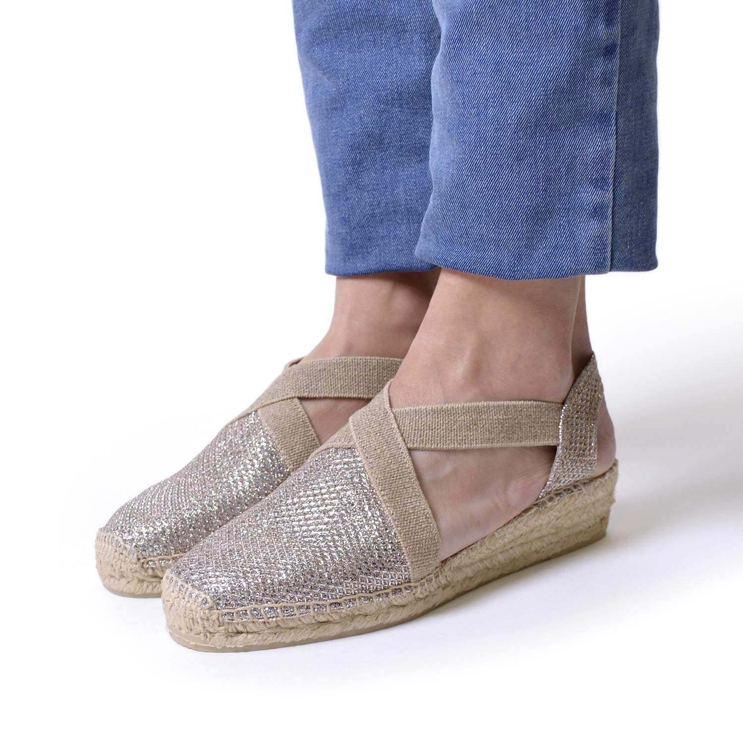 Toni Pons VELINO - Vegane Espadrille für Damen glänzendem Stoff.