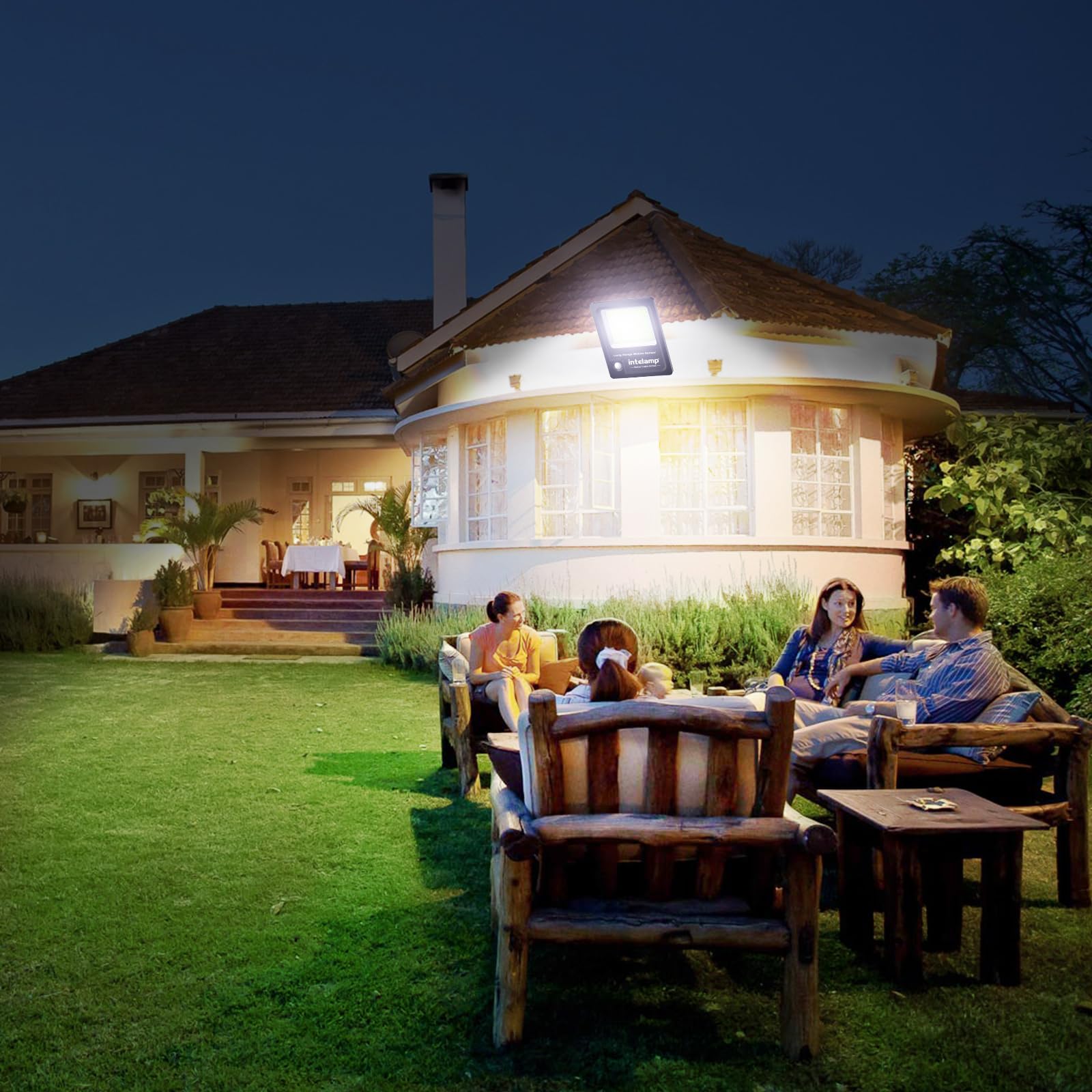 intelamp Projecteur Solaire Exterieur 3000LM 170LED avec Télécommande, 12000mAh Lampe Solaire Extérieur Détecteur de Mouvement, IP65 Étanche Éclairage Solaire（5m Câble） pour Jardin,Garage