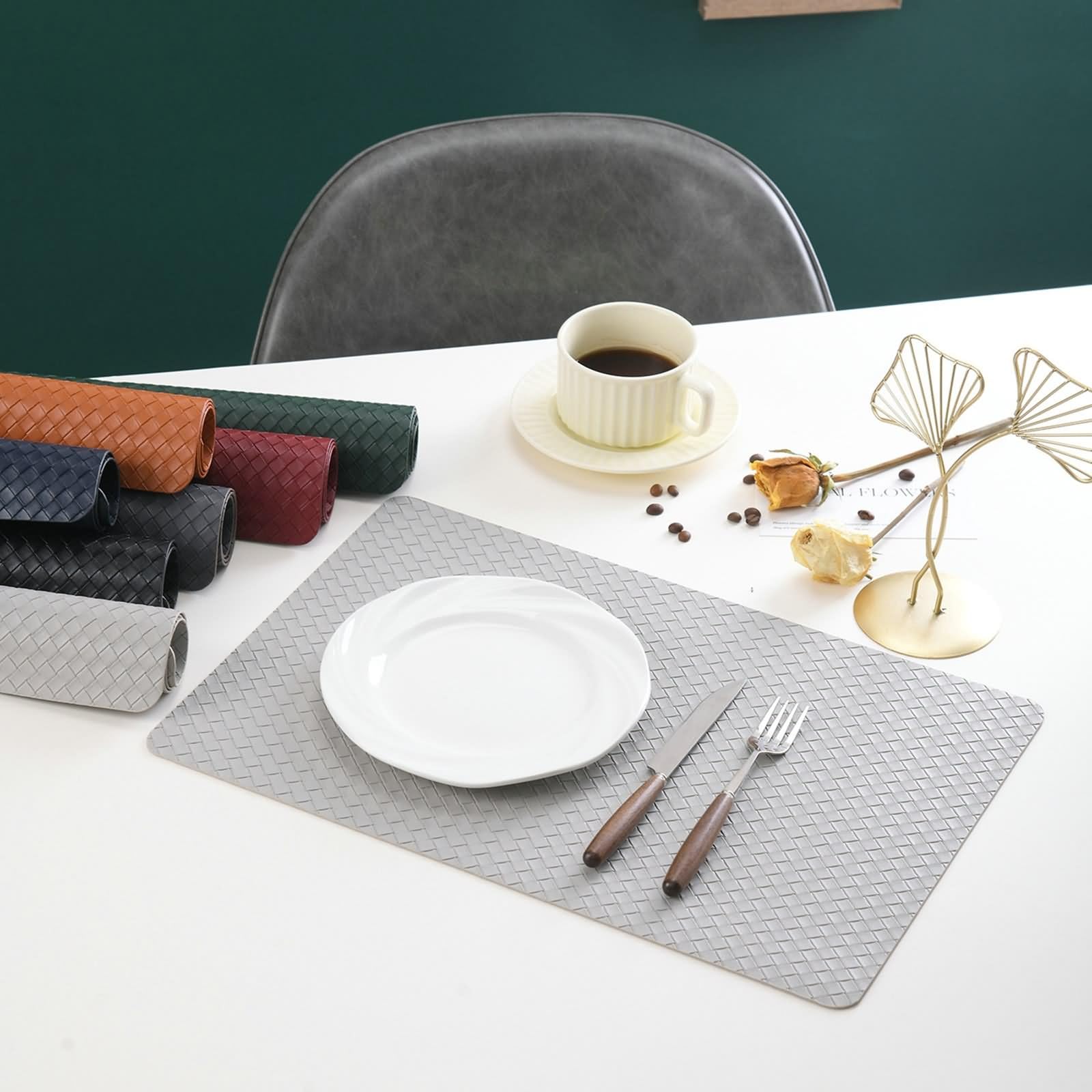 Juego de 4 placemats de piel, 30 x 45 cm, rectángulo con patrón de rejilla, gris claro, para casa, cocina, hotel y restaurante