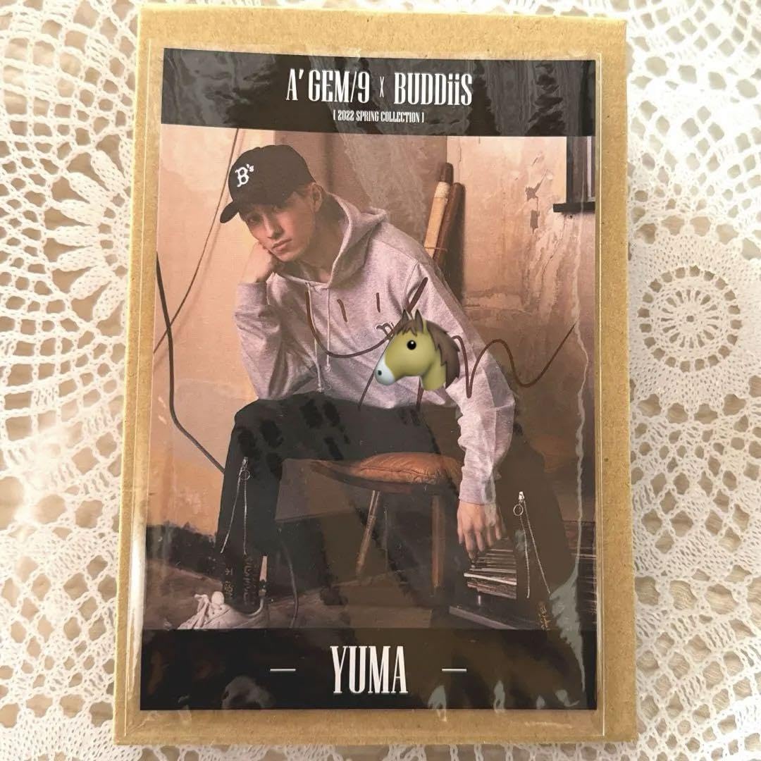 BUDDiiS YUMA ステッカー サイン Amazon.co.jp: BUDDiiS A'GEM 9 コラボ YUMA サイン : 文房具