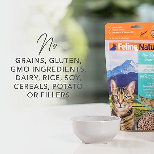 Vista 4 de Alimento para gatos seco de alta proteína Feline Natural, dieta liofilizada con 98% de carne, órganos y mariscos, sin guisantes, granos o aditivos