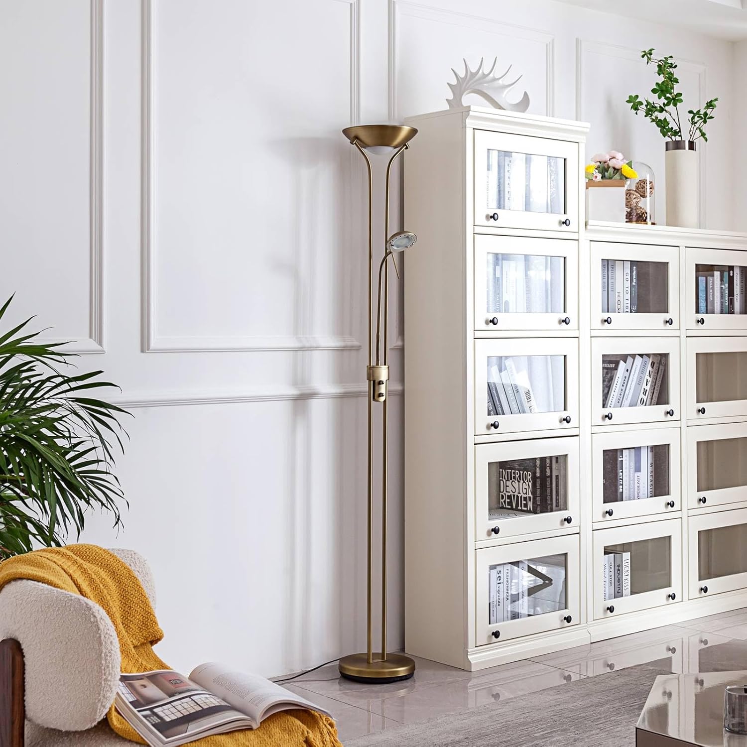 Diagram showing the dimensions of the Lindby Josefin LED Floor Lamp