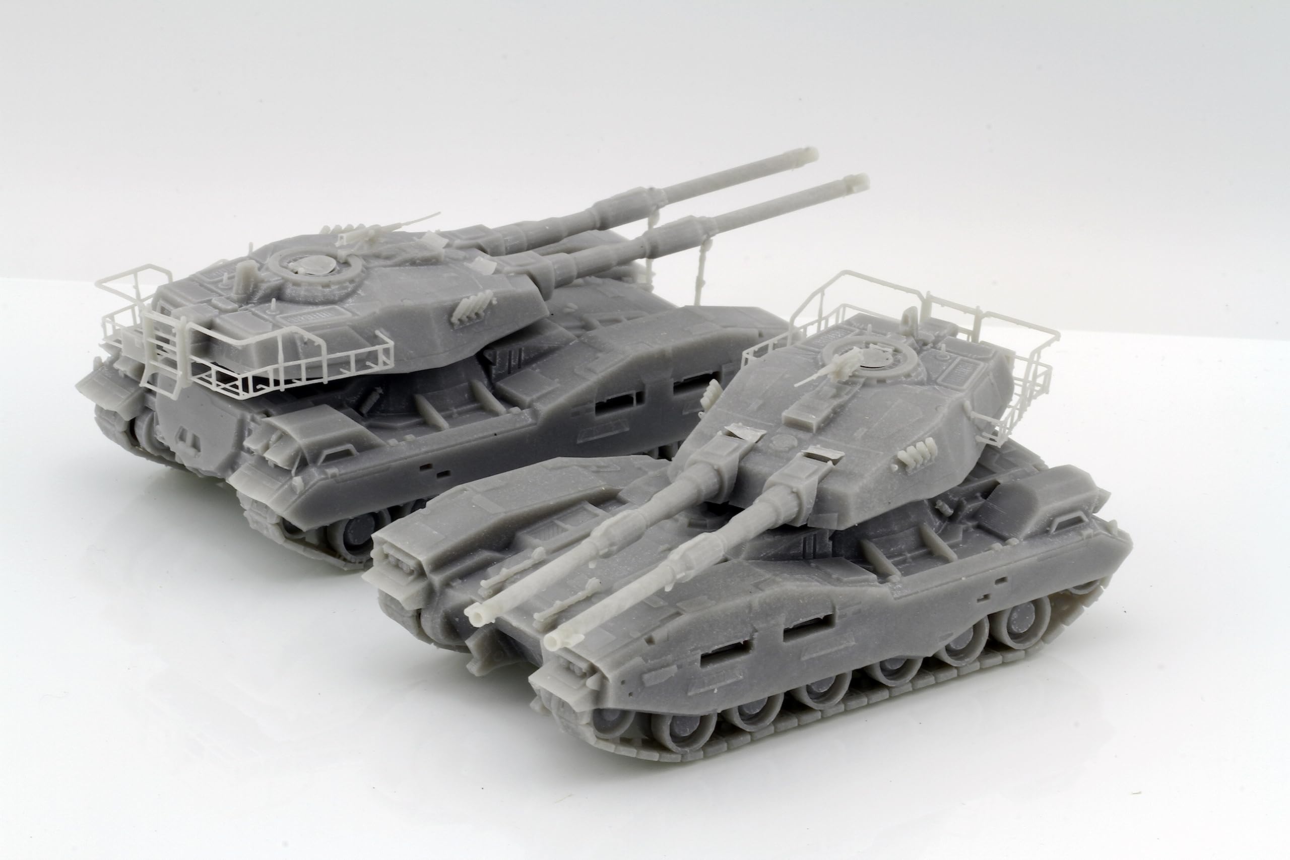 Amazon | 地球連邦軍 61式戦車 5型 レジンキット (1/48) | プラモデル 通販