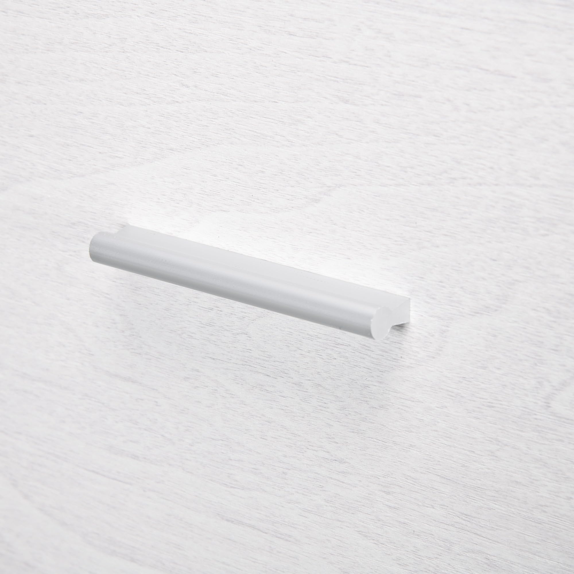 HOMCOM Schedario da Ufficio con 4 Cassetti, Cassettiera Ufficio con Serratura e Chiavi per Lettera/Formato A4, Armadietto Verticale per Casa, 40x42x131 cm, Bianco