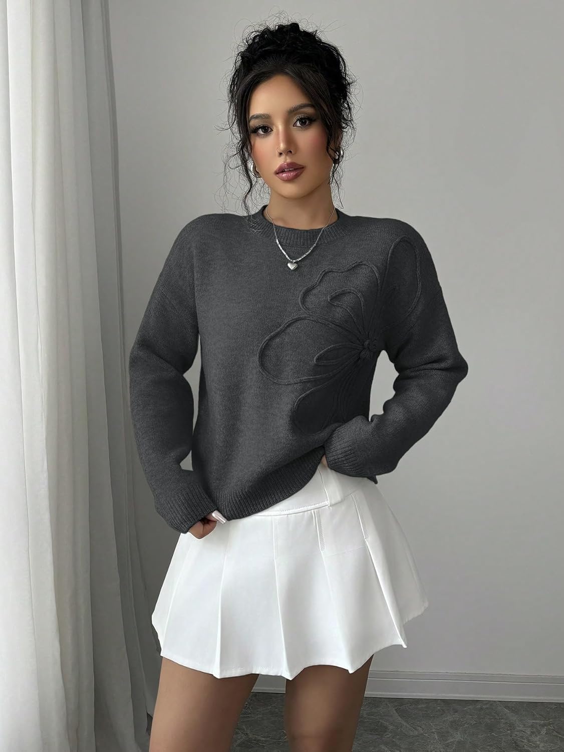 Verdusa Women's Spring 3D Flower Appliques Crewneck Sweaters Long Sleeve Drop Shoulder Pullovers Knit Going Out Tops - Image 5